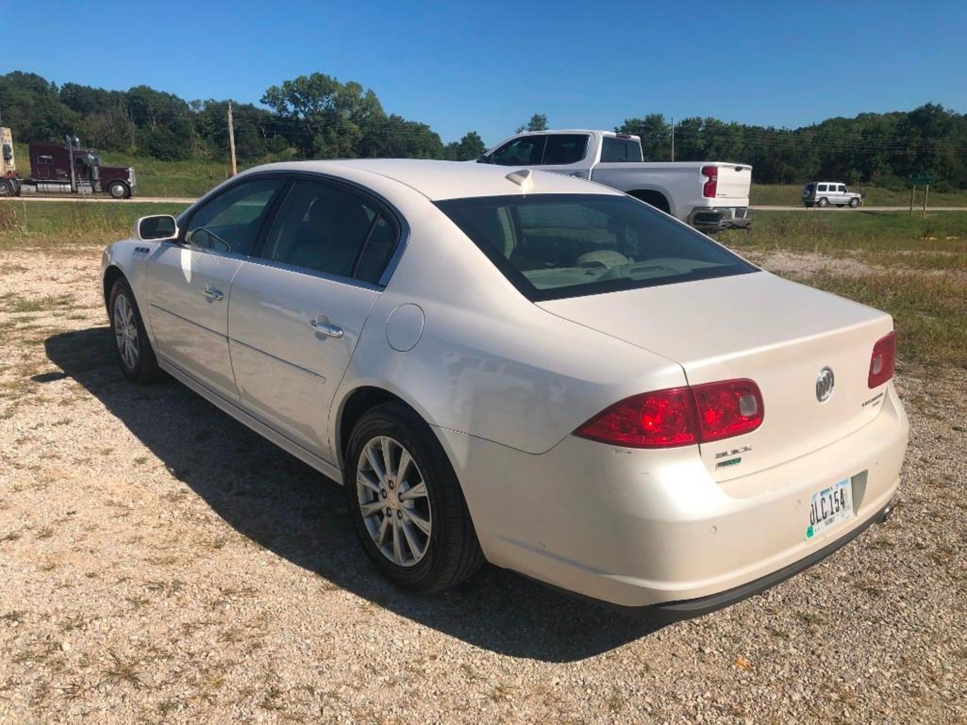 2010 Buick Lucerne CXL, VIN #1G4HC5EM8AU137907, 236956 Miles, Model Lucerne CXL, V6, Automatic, Dual - Image 3 of 17