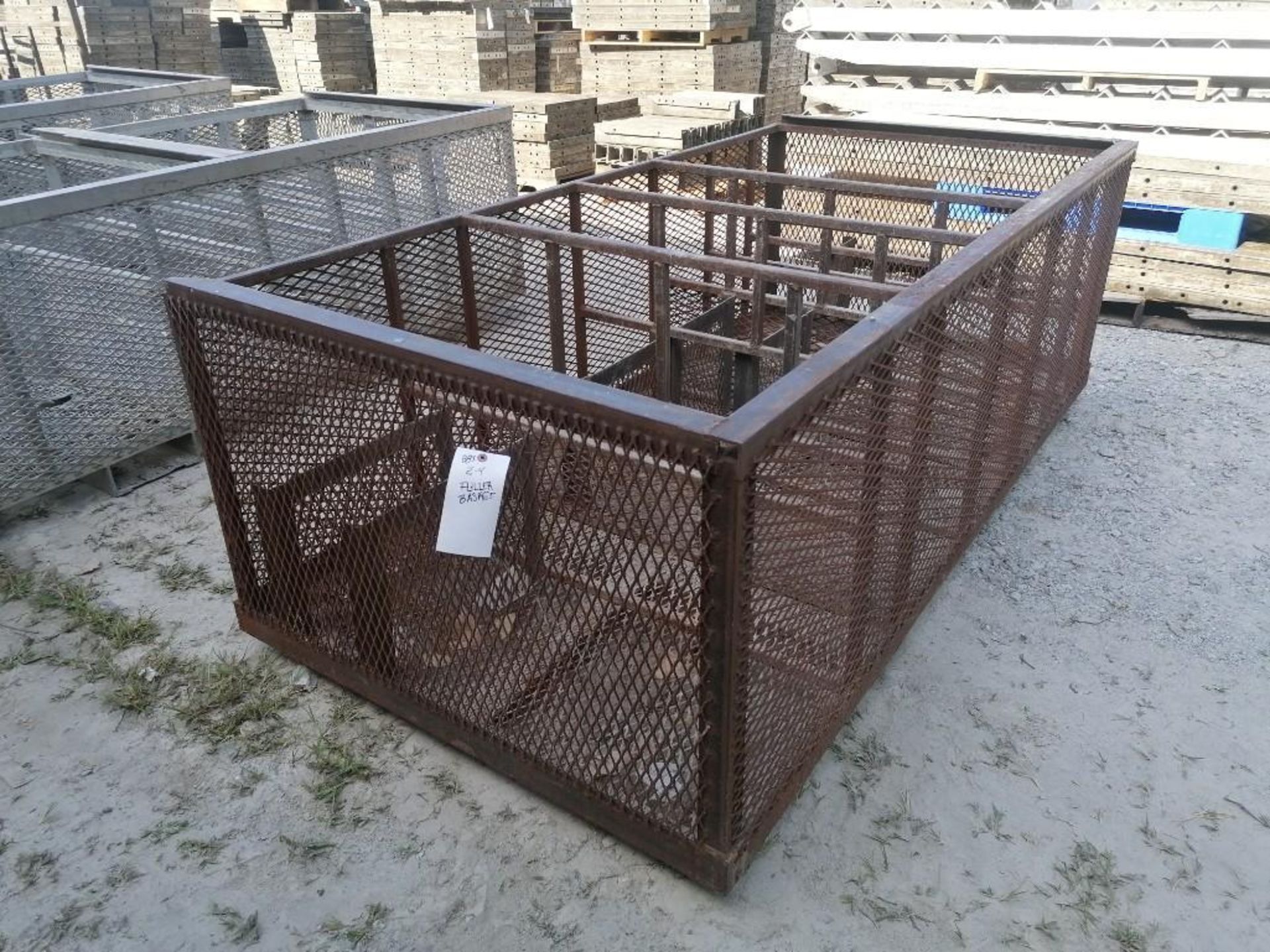 2' & 4' Fillers Basket. Located at 301 E Henry Street, Mt. Pleasant, IA 52641.