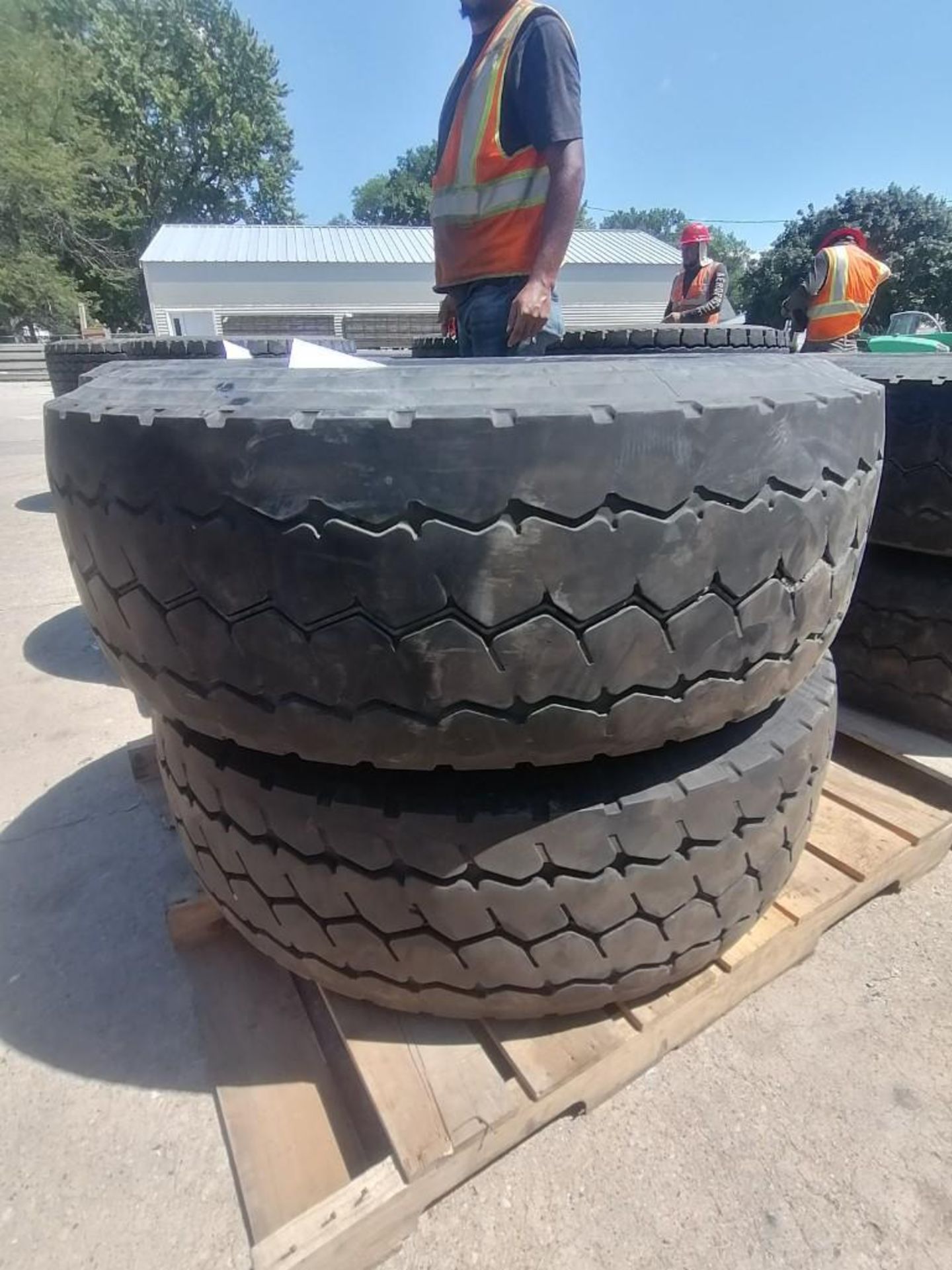 (2) Michelin 385/65R 22.5 Steer Tires with Rims. Located at 301 E Henry Street, Mt. Pleasant, IA