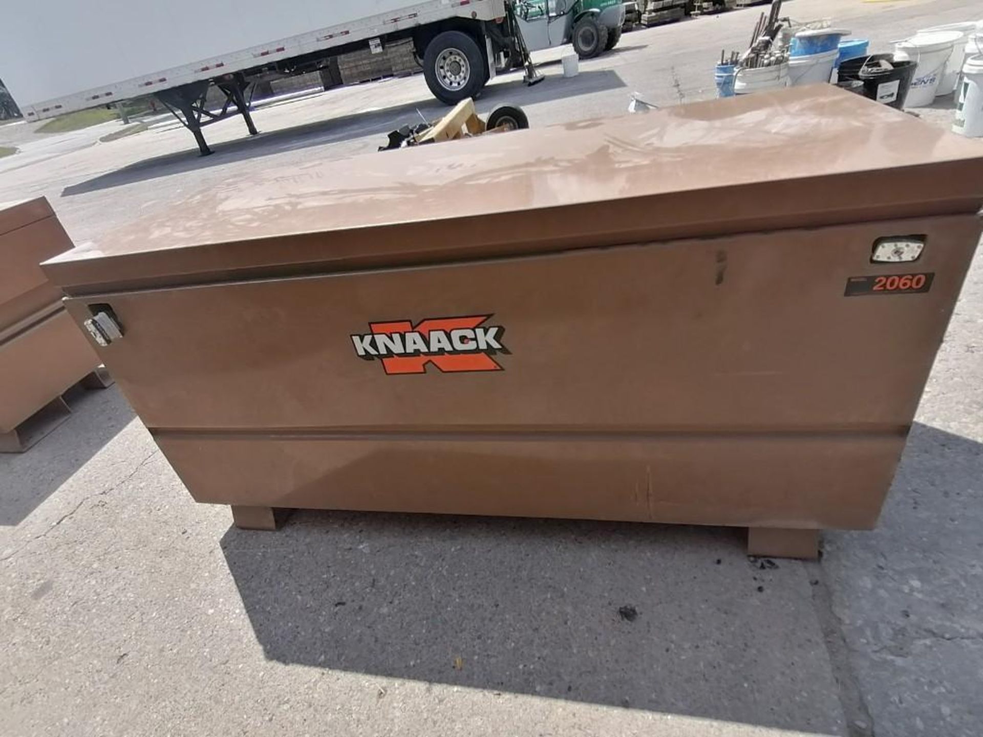 KNAACK Tool Box Model 2060. Located at 301 E Henry Street, Mt. Pleasant, IA 52641.