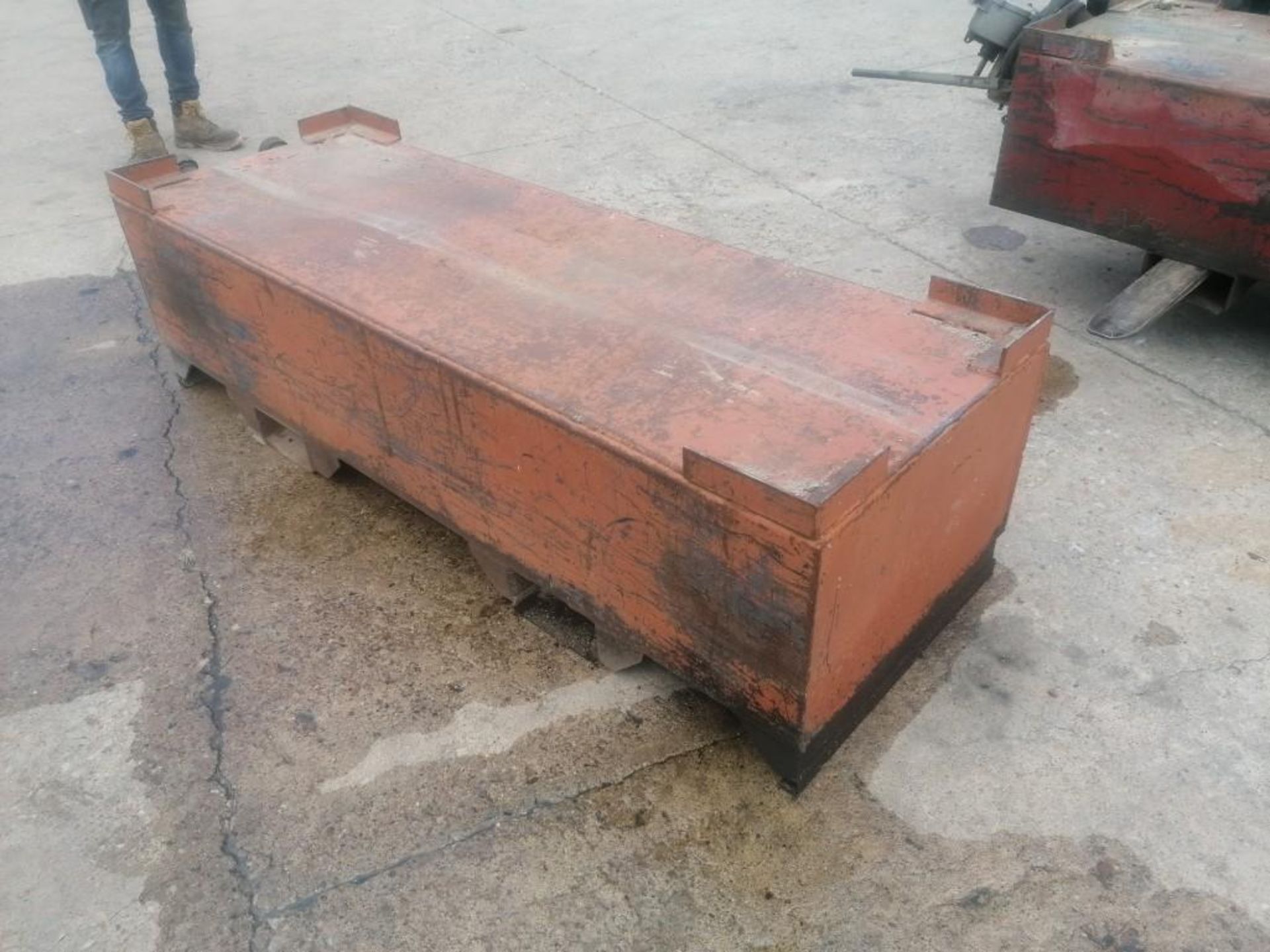 25" W x 74" L x 21" H Transfer Fuel Tank. Located at 301 E Henry Street, Mt. Pleasant, IA 52641. - Image 2 of 2