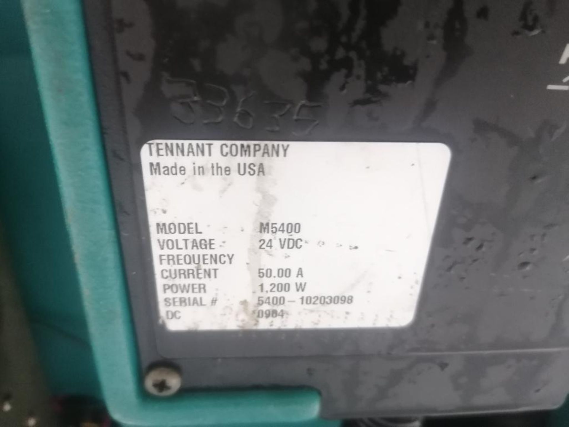 Tennant 5400 Floor Scrubber, Serial #540010203098, 24 Volts. Located in Mt. Pleasant, IA. - Image 8 of 17
