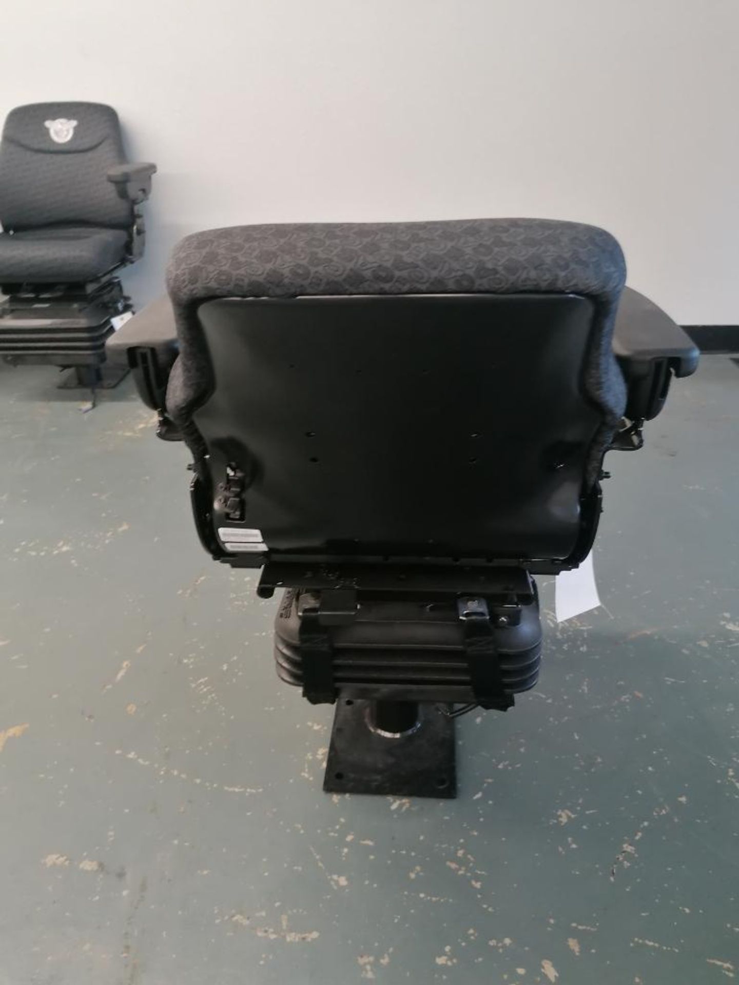 CNH Air Suspension Seat for Case Backhoe, Serial #007091742360. Located in Mt. Pleasant, IA. - Image 3 of 9