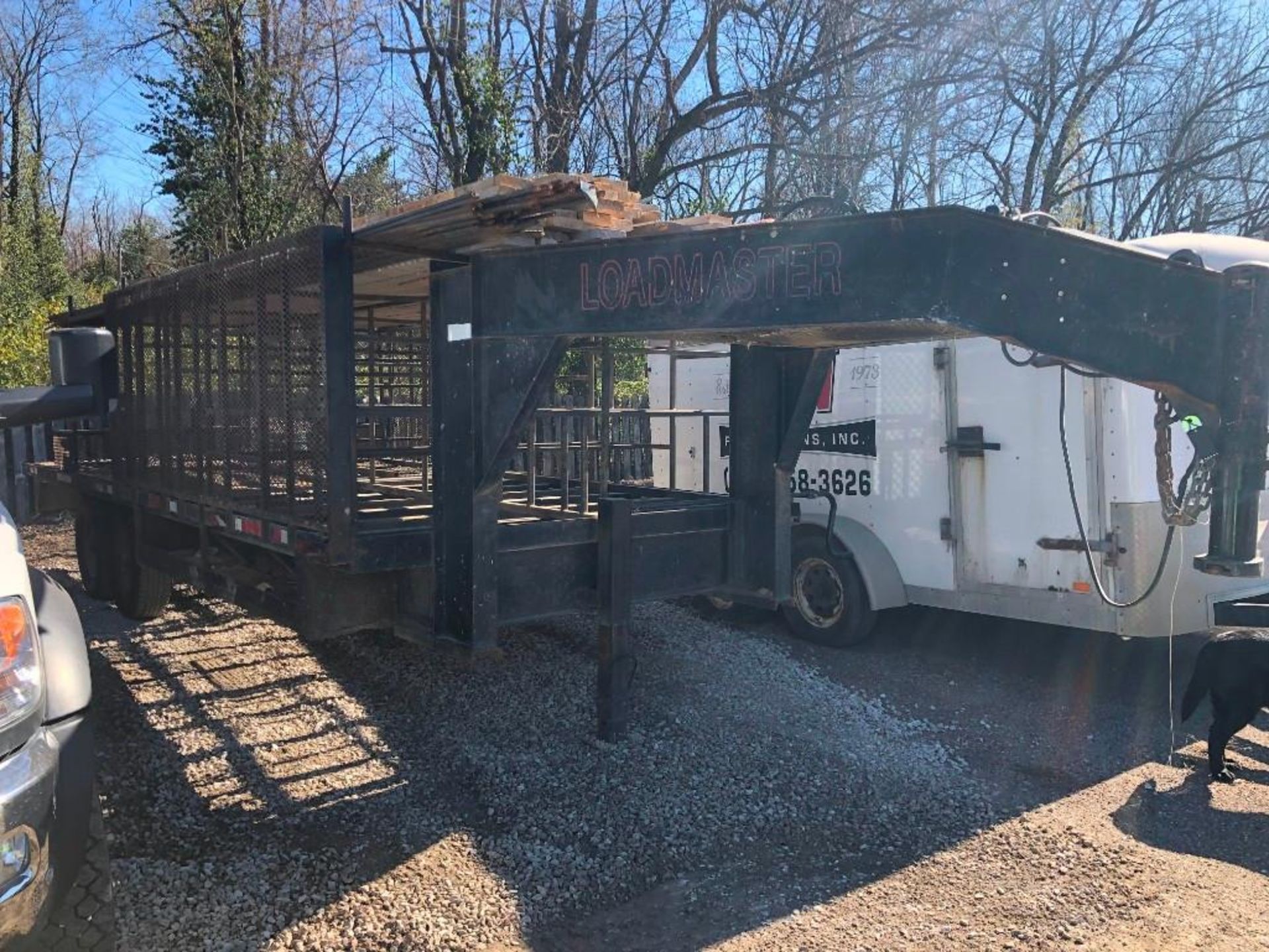 2000 Loadmaster Trailer, VIN #4JLFG2022YGLM6005, Model Flatbed GN, 20' x 8' Trailer. Located in - Image 2 of 9