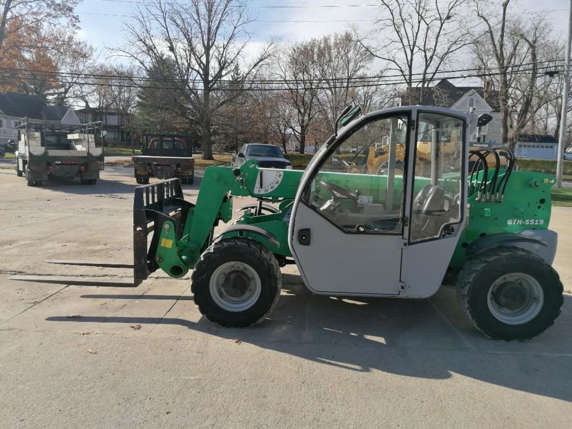 2013 Genie Telehandler, Model GTH-5519, Serial #22375, 2002 Hours. Located in Mt. Pleasant, IA - Image 5 of 29