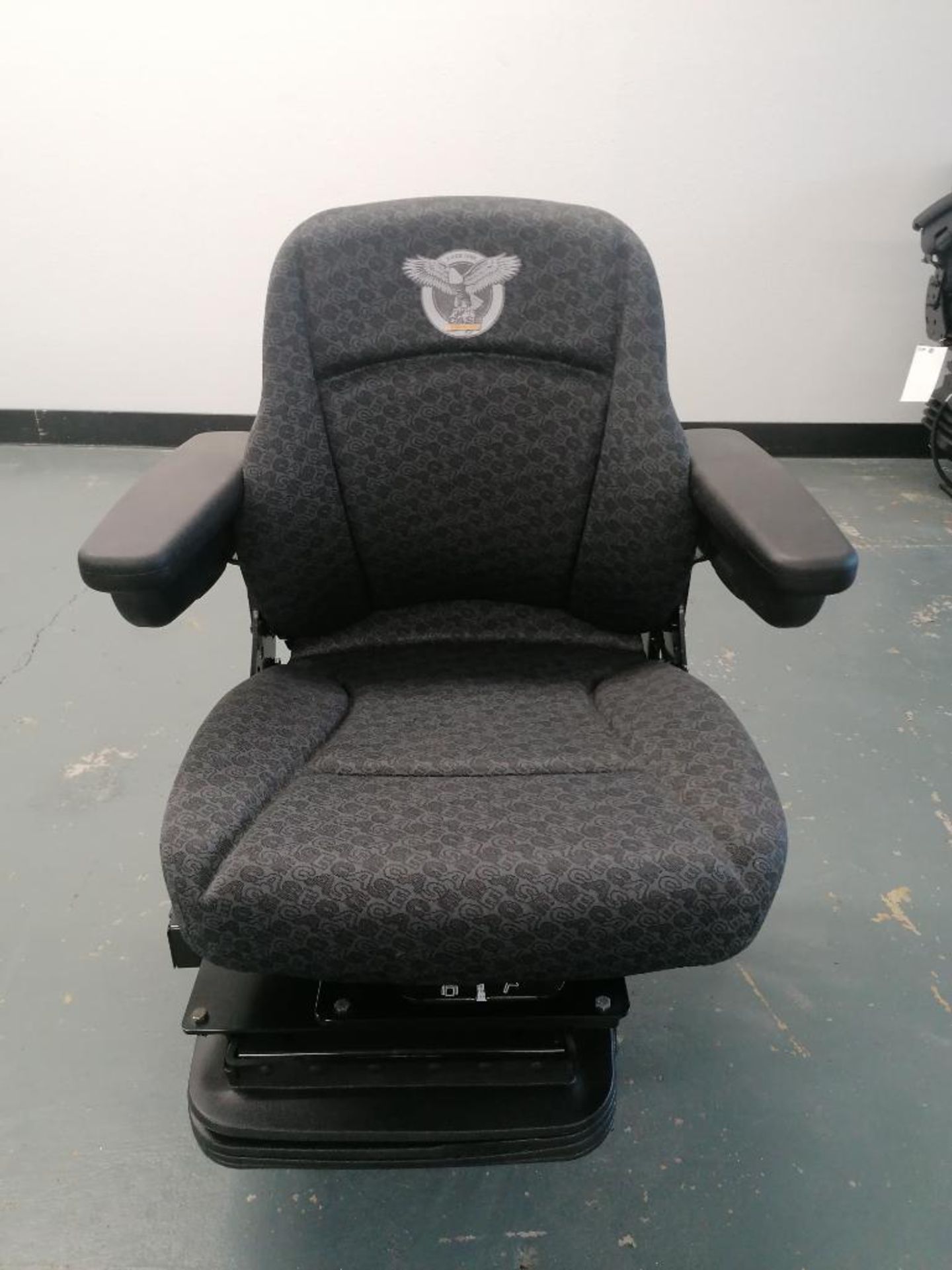 CNH Air Suspension Seat for Case Dozer, Serial #007081847682. Located in Mt. Pleasant, IA.