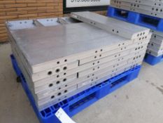 (29) 1' CAP NEW Badger Smooth Aluminum Concrete Forms, Triple Punch. Located in Mt. Pleasant, IA.