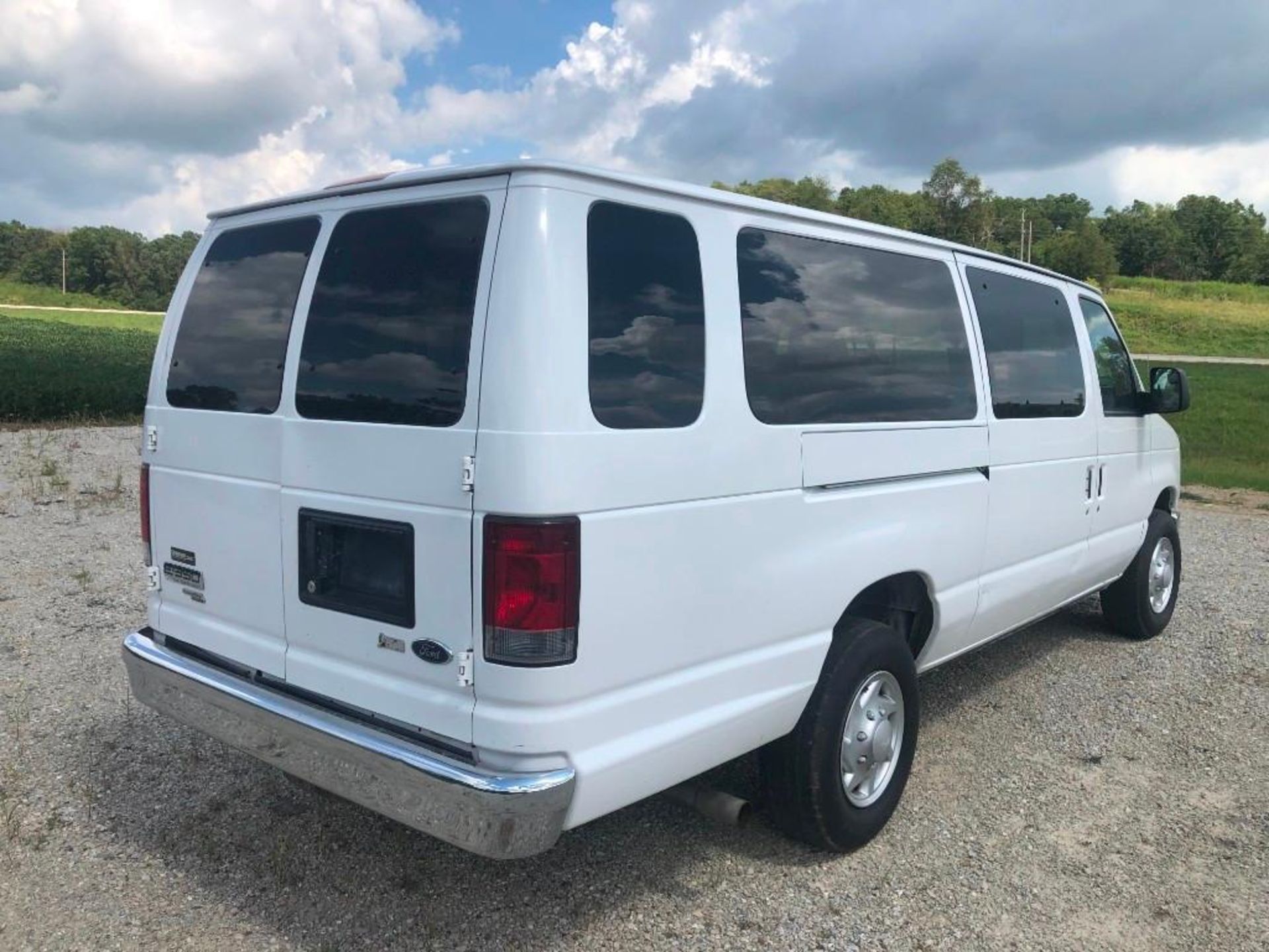 2014 Ford E3500 XLT Super Duty Van, VIN #1FBSS3BL8EDA32131, 251749 Miles, Model E3500XLT Super - Image 3 of 20