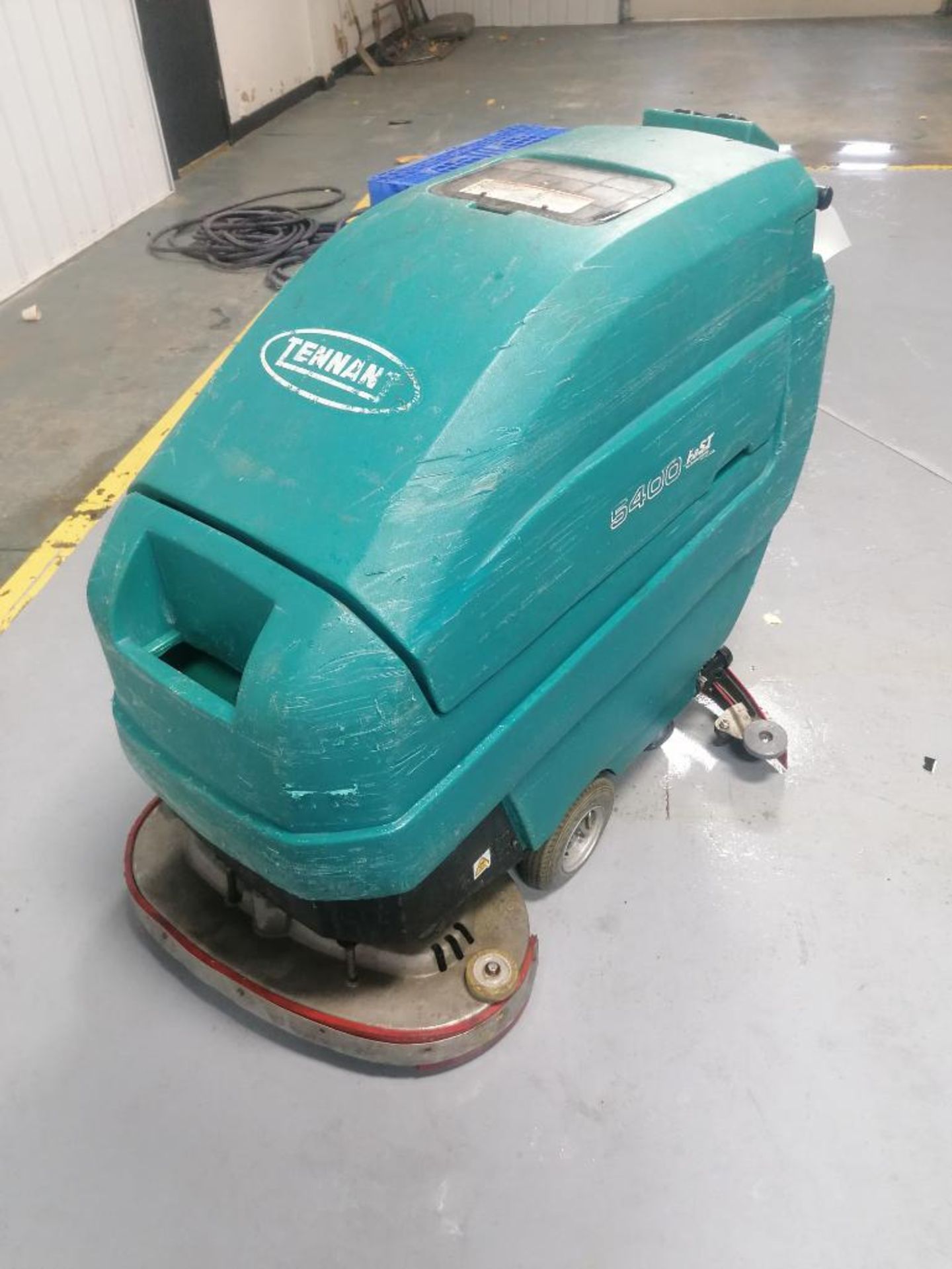 Tennant 5400 Floor Scrubber, Serial #540010167286, 24 V, 972 Hours. Located in Mt. Pleasant, IA. - Image 3 of 19