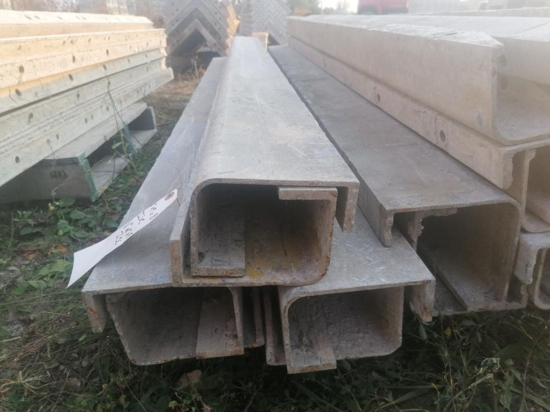 (6) 6" x 4" x 8' & (2) 6" x 6" x 8' Full ISC Smooth Aluminum Concrete Forms 6-12 Hole Pattern,