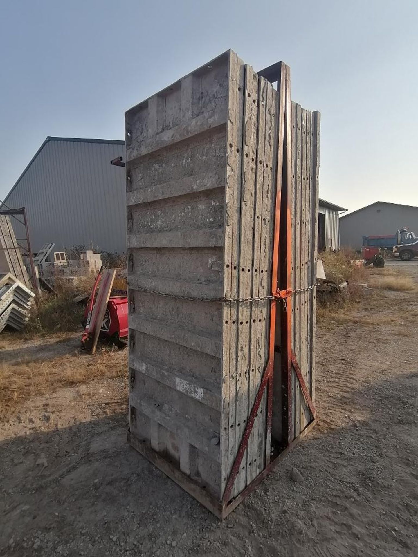 (16) 36" x 8' Smooth Aluminum Concrete Forms 6-12 Hole Pattern, Bell Basket included. Located in - Image 4 of 9