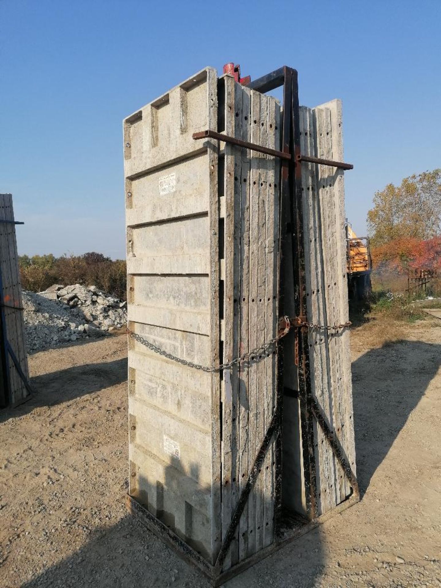 (16) 36" x 8' Smooth Aluminum Concrete Forms 6-12 Hole Pattern, Bell Basket included. Located in