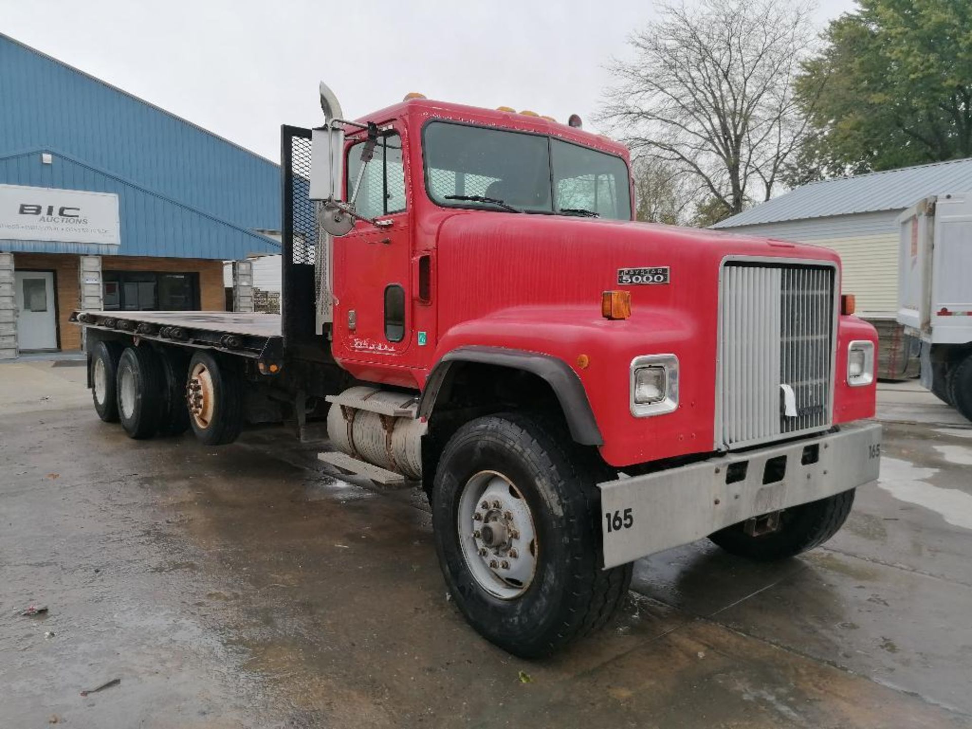 1999 International Flat Bed Truck, Model 5000 SFA, VIN #1HTTWAHT7XJ003422, 224208 Miles, Cummins M11 - Image 2 of 46