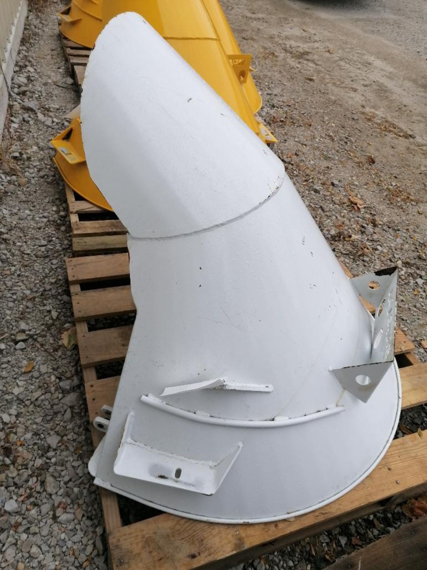 (1) White McNeilus MTM Mixer Charge Hopper. Located in Mt. Pleasant, IA.