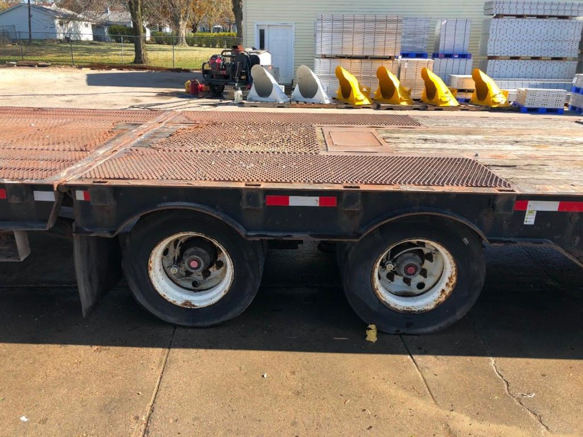 2011 Ledwell Hydratail Trailer Tandem Axle, VIN #1L9GA72A8BL033169, Model #LW4 with winch and scale. - Image 8 of 18