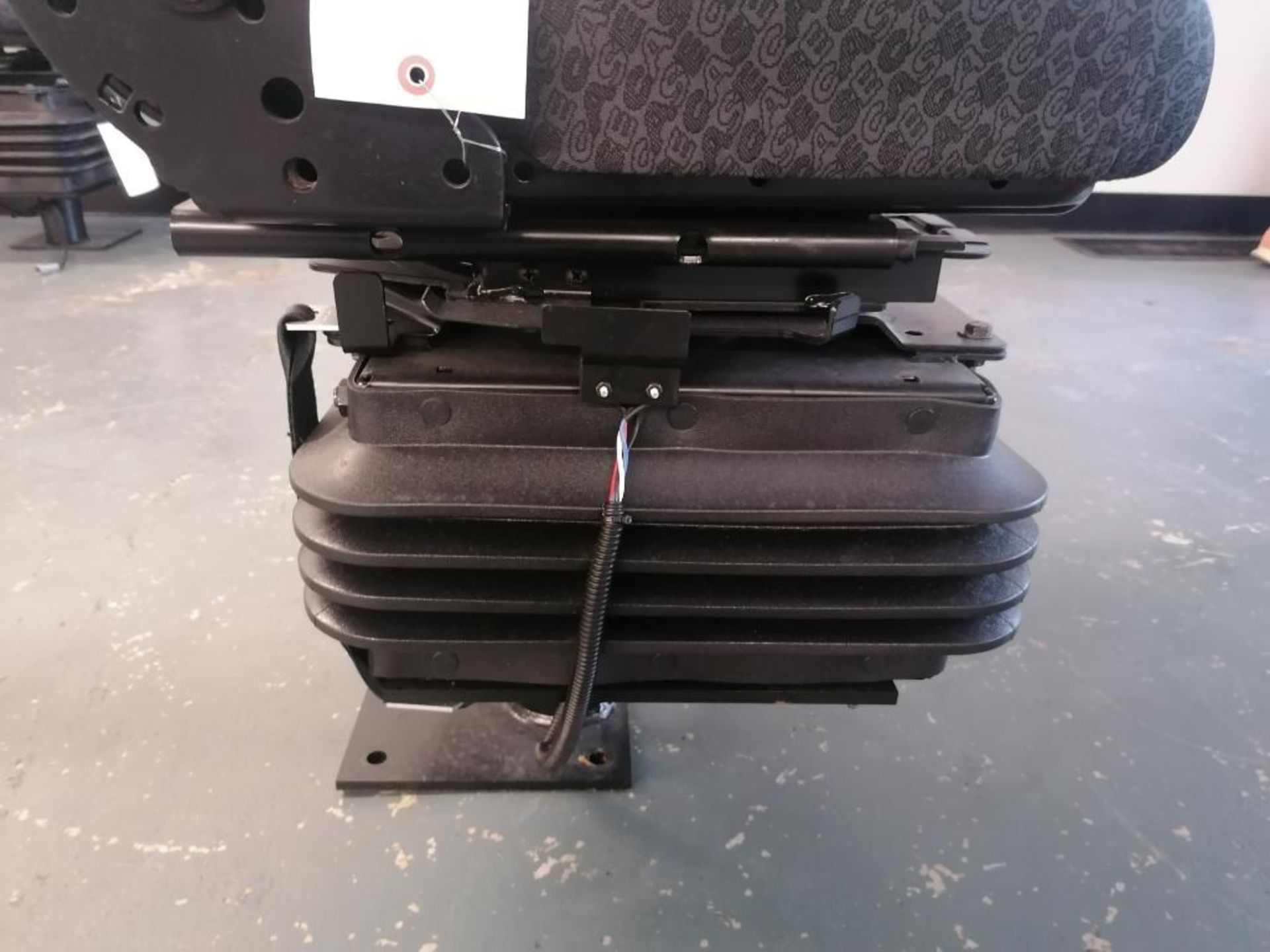 CNH Air Suspension Seat for Case Backhoe, Serial #007091742360. Located in Mt. Pleasant, IA. - Image 5 of 9