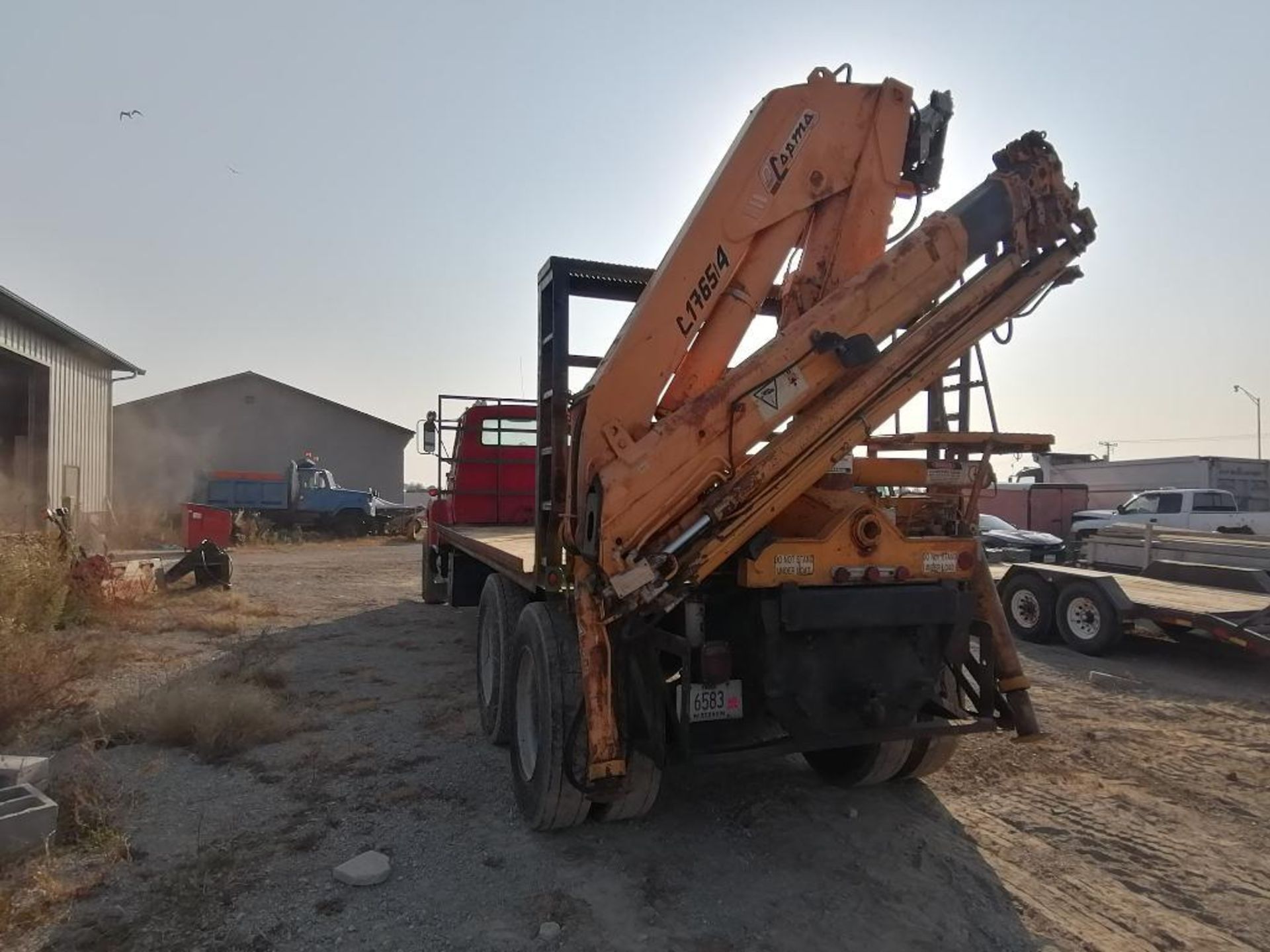 1986 Ford 9000 Boom Truck, VIN #1FDYU90W1GVA23246, 400,318 Miles Cummins Engine, Eaton Fuller 8- - Image 6 of 87