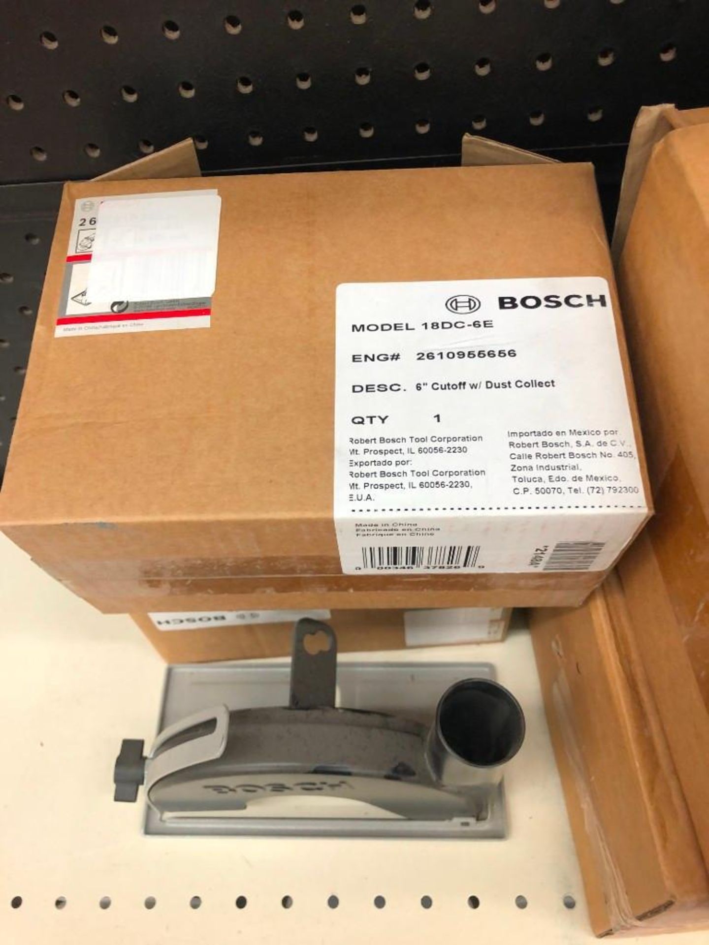 (6) NEW Bosch Tuckpointing Dust Collection Guard. Located in Wildwood, MO. - Bild 4 aus 4