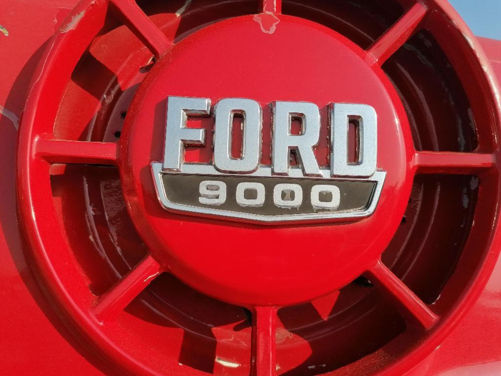 1986 Ford 9000 Boom Truck, VIN #1FDYU90W1GVA23246, 400,318 Miles Cummins Engine, Eaton Fuller 8- - Image 42 of 87