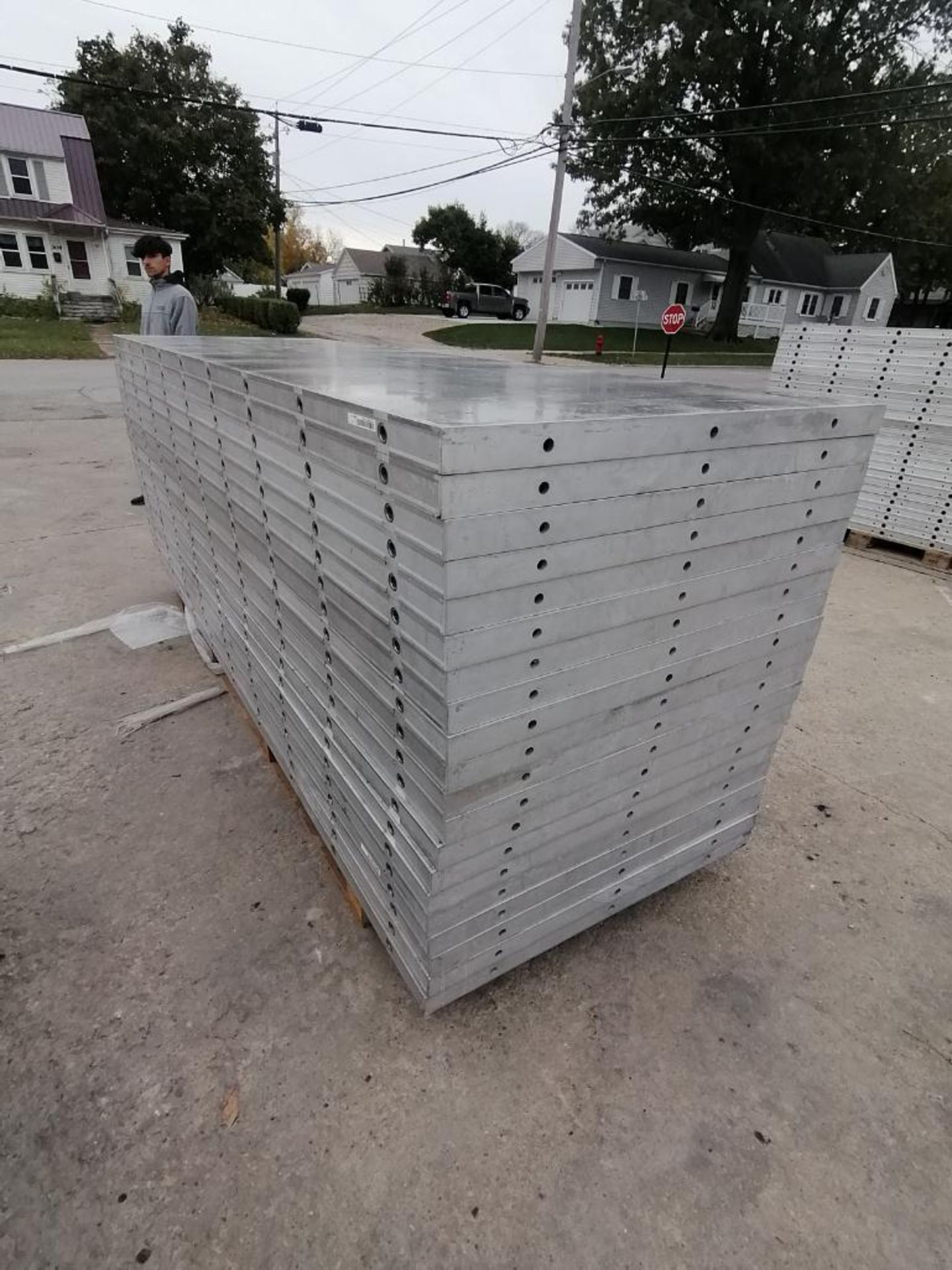(20) 36" X 9' NEW Badger Smooth Aluminum Concrete Forms 6-12 Hole Pattern. Located in Mt. - Image 4 of 8