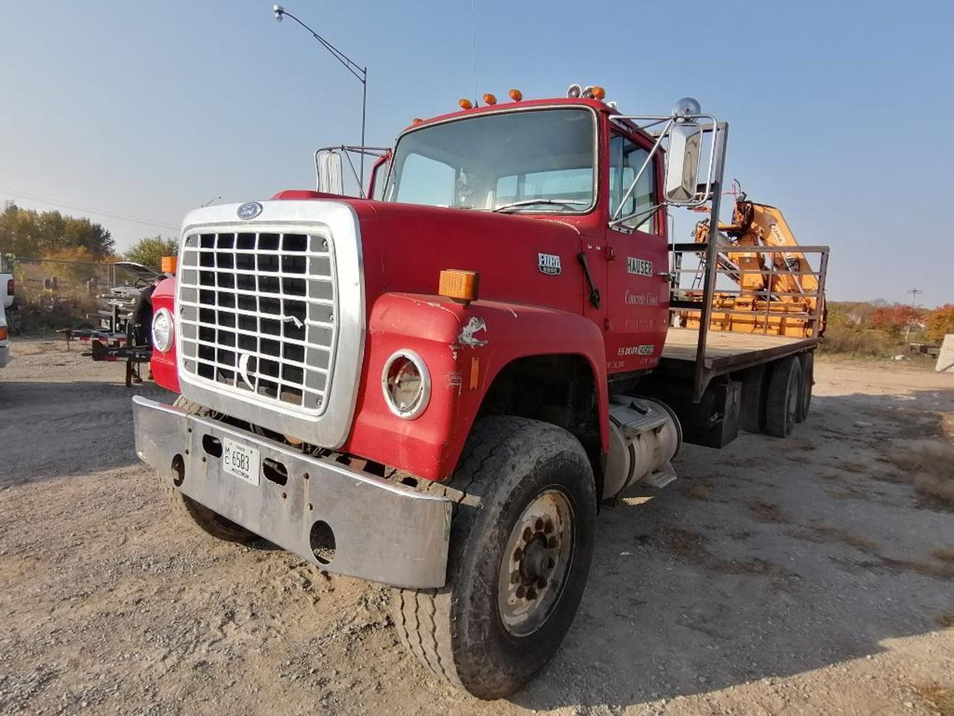 1986 Ford 9000 Boom Truck, VIN #1FDYU90W1GVA23246, 400,318 Miles Cummins Engine, Eaton Fuller 8-