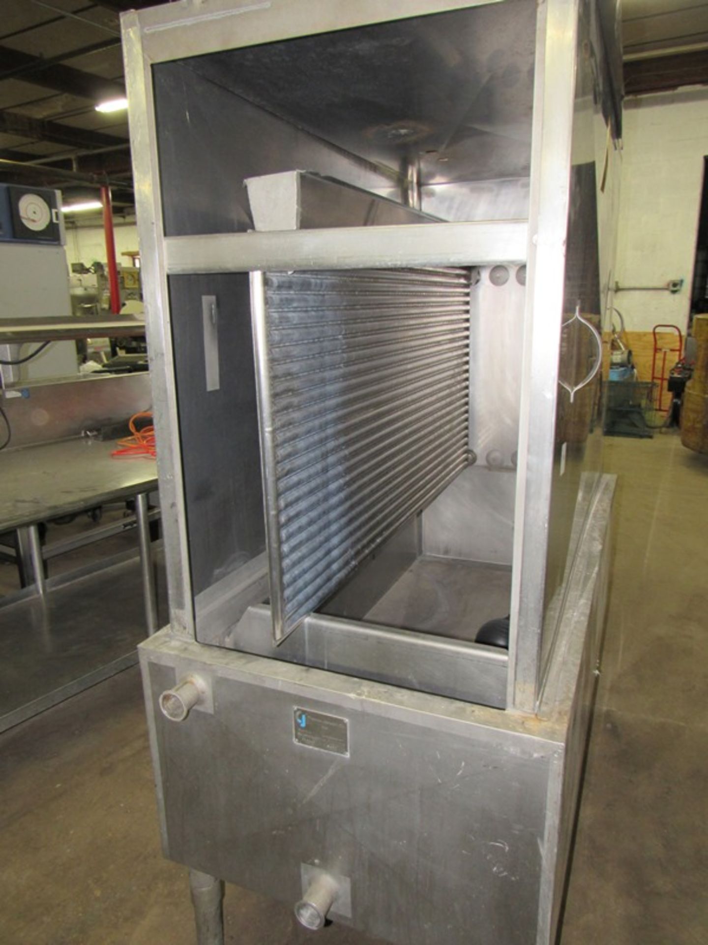 Chester Jensen Mdl. B-4-OT-1-24 Ammonia Plate Chiller, 4 plate capacity, current setup w/single - Image 3 of 6