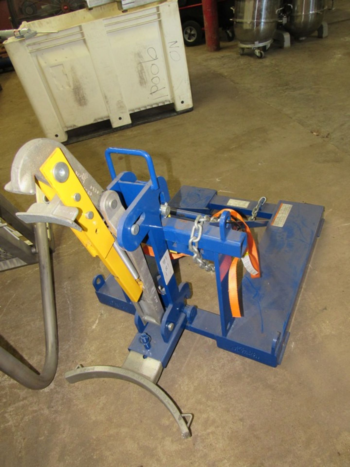 Vestil Mdl. FMDL-1 Automatic Eagle Beak Drum Lifter, 1,000 Lb. capacity;*** All Funds Must Be - Image 2 of 2