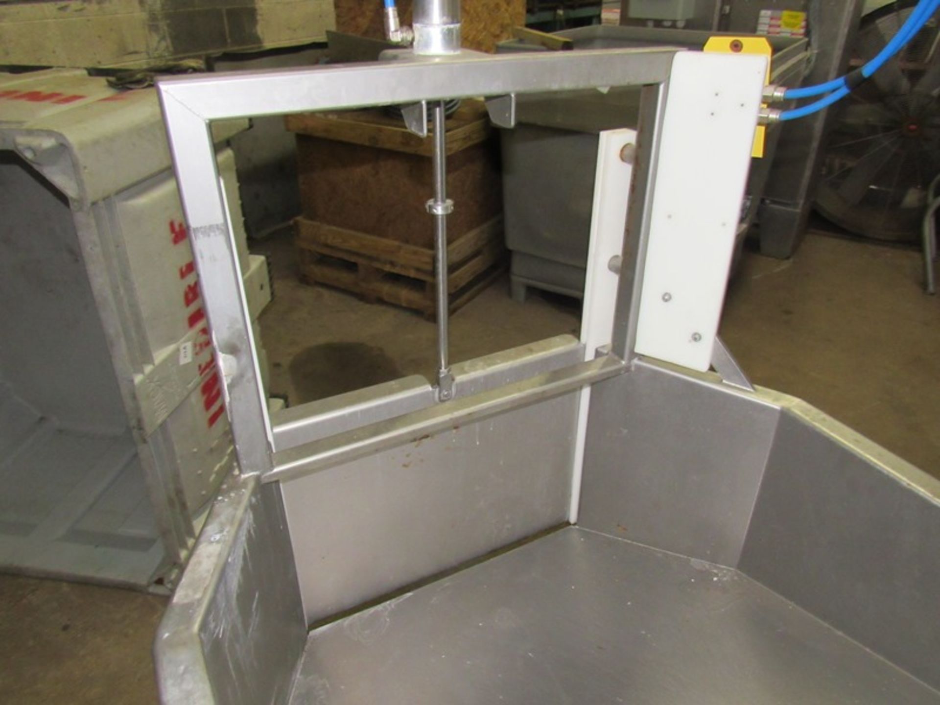 Stainless Steel Tank, 30" W X 42" L X 14" D with 20" wide pneumatic gate, 16" lift;;*** All Funds - Image 4 of 5