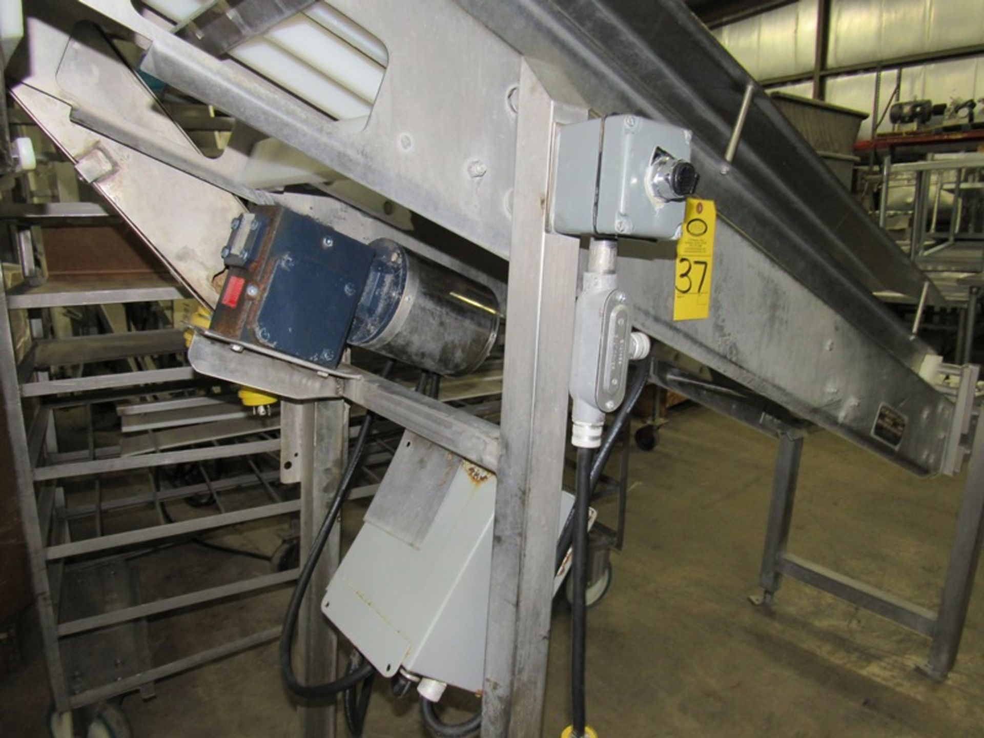 Kamflex Mdl. 810 Stainless Steel Incline Conveyor, 10" W X 9' L, 30" infeed, 64" discharge, - Image 3 of 3