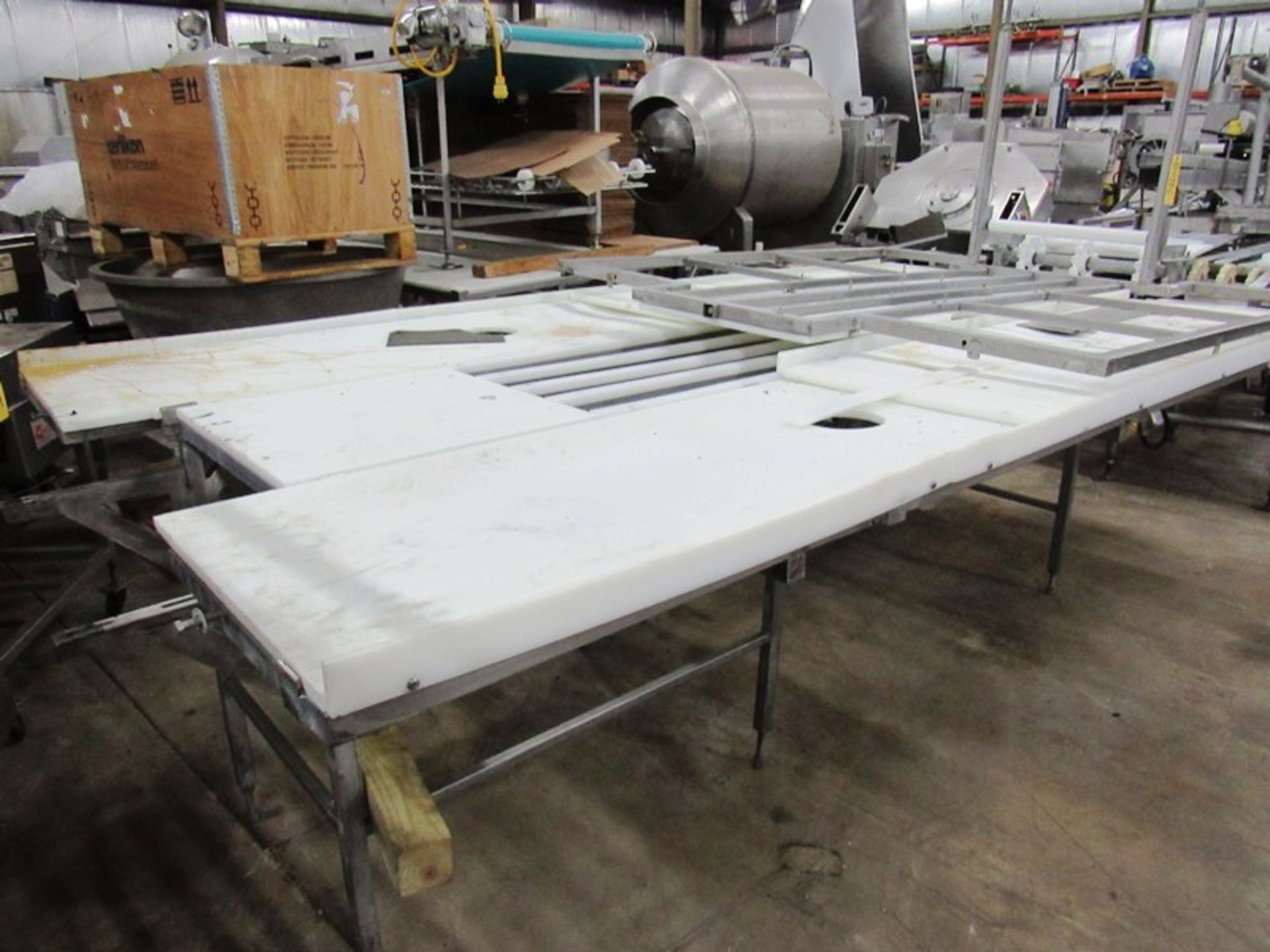 Stainless Steel Trim Conveyor, 75" W X 18' L X 40" T, 24" wide center belt, 24" W poly work stations - Image 2 of 6