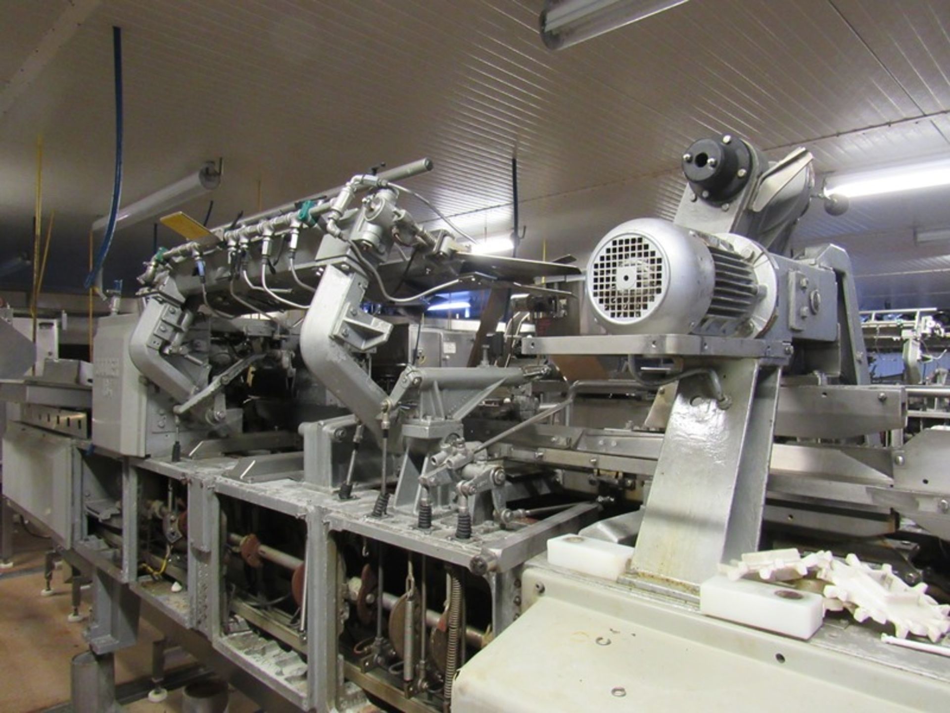 Lot Stainless Steel Automatic Heading Machine, 8 stations, stainless steel "Z" conveyor, 18" W X - Image 13 of 14