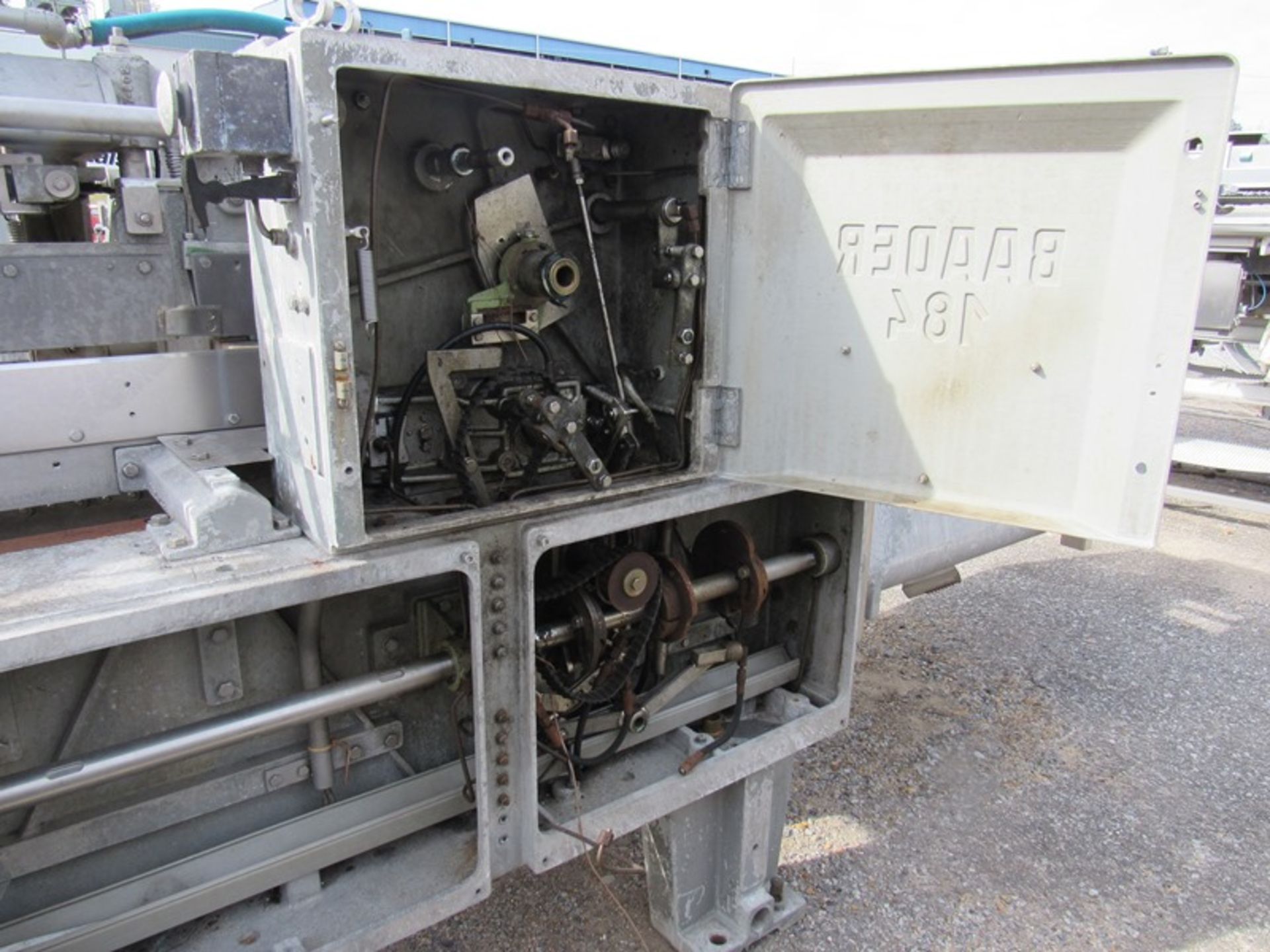 Lot of (3) Baader Mdl. 184 Automatic Fillet Machines for parts (Required Loading Fee $300.00 Norm - Image 11 of 30