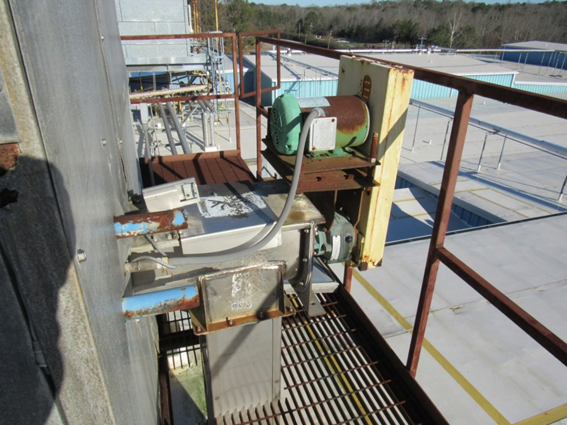 Turbo Mdl. Tigar 36-20 Ammonia Plate Chiller, Ser. #E022030, on roof top structure, 21 plates in - Image 5 of 9