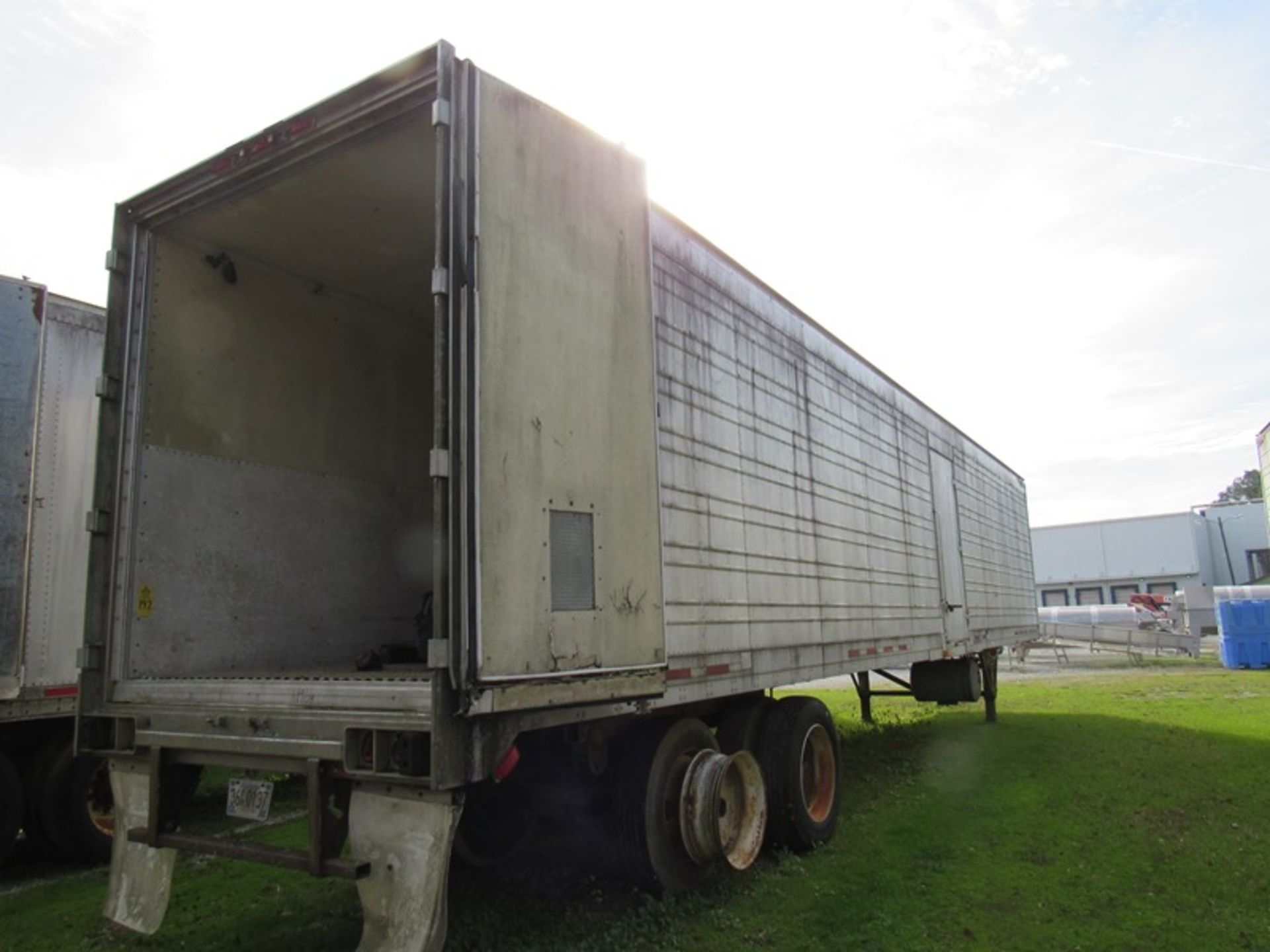 Great Dane VIN #1GRAA9628RB064101 Storage Trailer, 48" W reefer, no title, Mfg. 1993 (No Loading Fee - Image 6 of 9