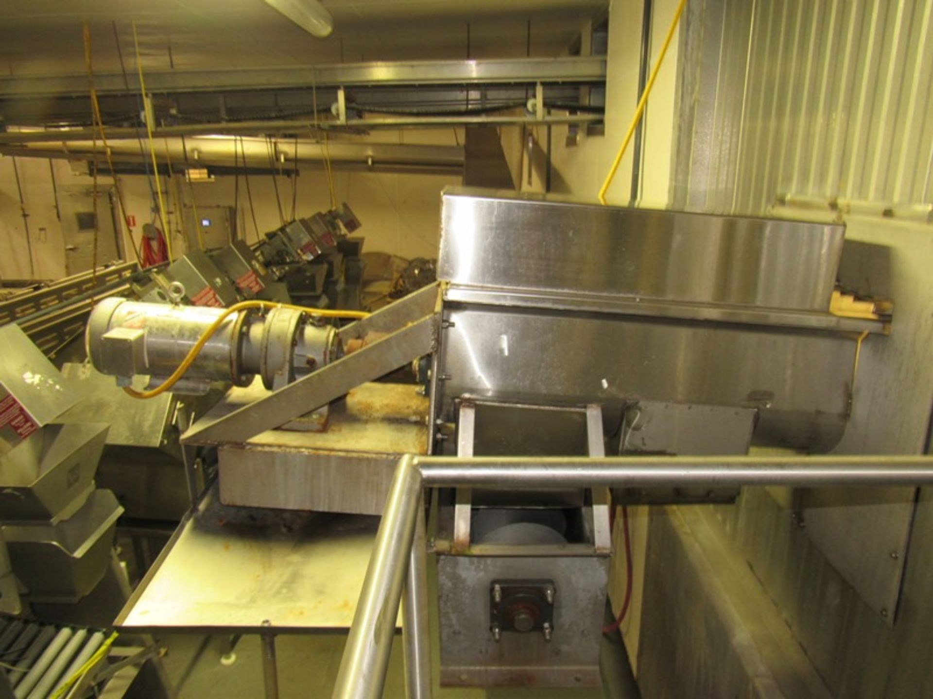 Stainless Steel Trough, 32' long stainless steel screw, 12" Dia., 240 volt motor (Required Loading - Image 6 of 6