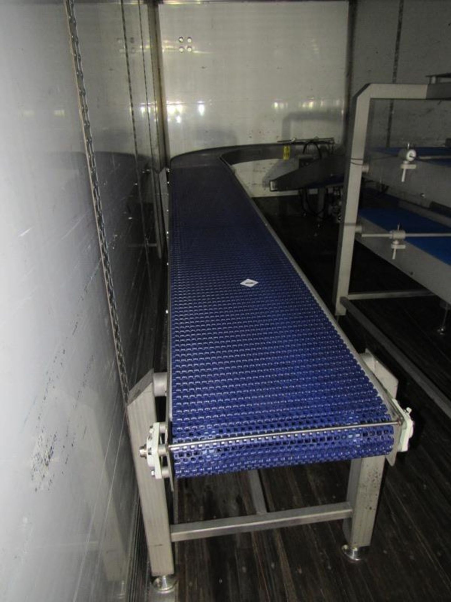 Stainless Steel 90º Conveyor, 19 1/2" W X 20' L blue belt, 12' to turn (Late Pickup Only - March - Image 3 of 5