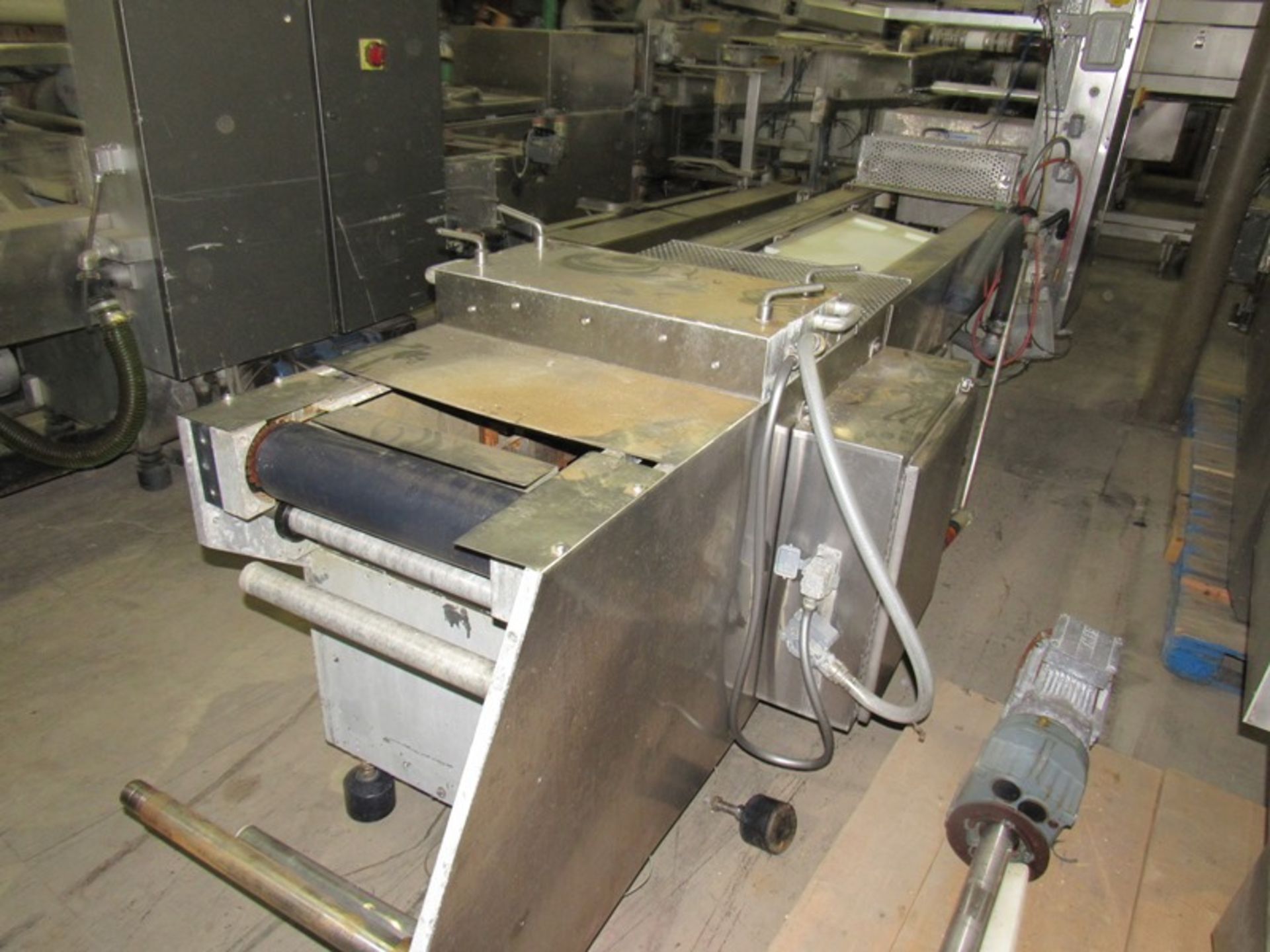 Tetra Laval Mdl. 2500/430 Rollstock Packager, (missing chains) 430 mm wide, 21 1/2' long, with - Image 8 of 12