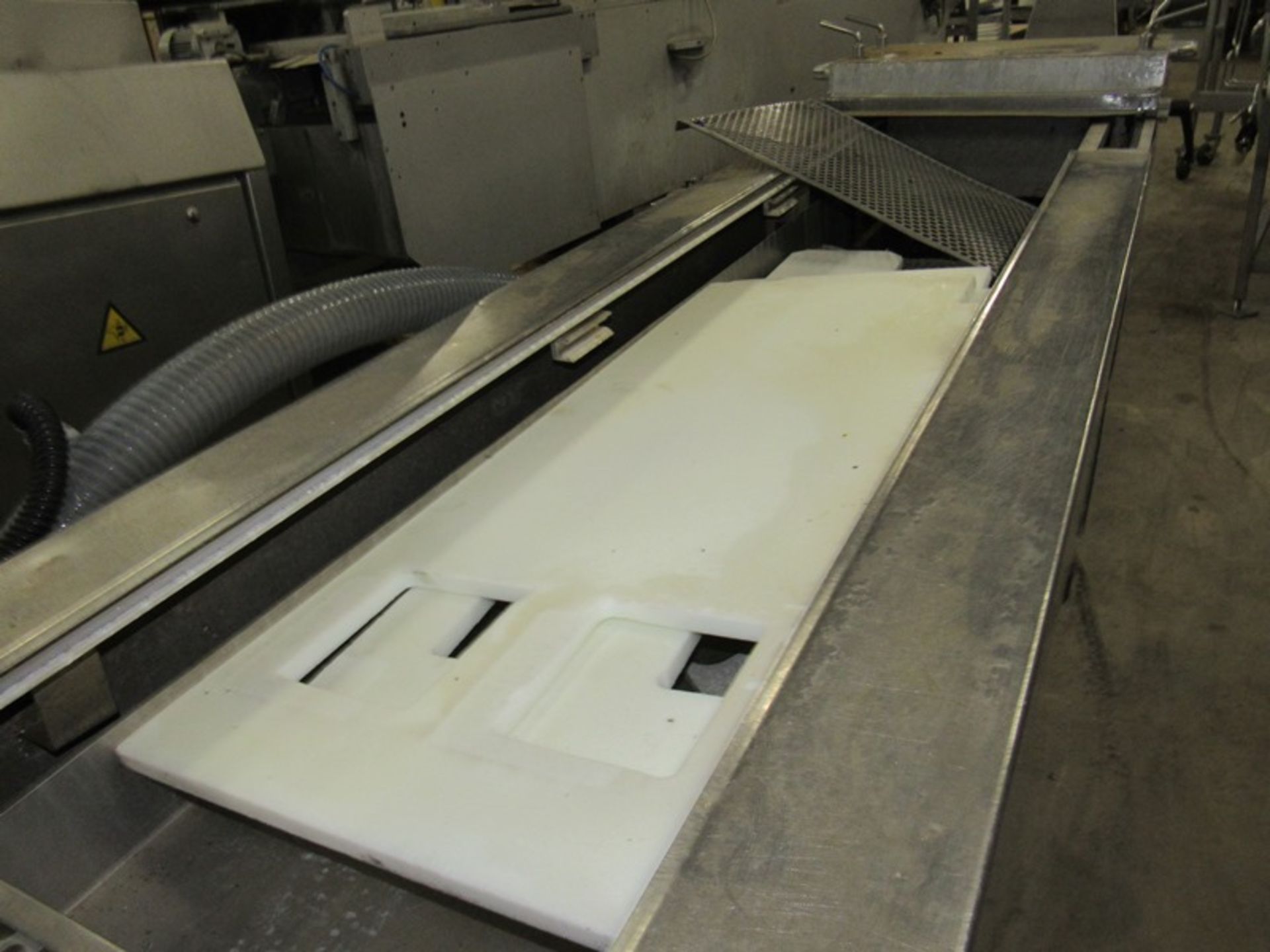 Tetra Laval Mdl. 2500/430 Rollstock Packager, (missing chains) 430 mm wide, 21 1/2' long, with - Image 3 of 12