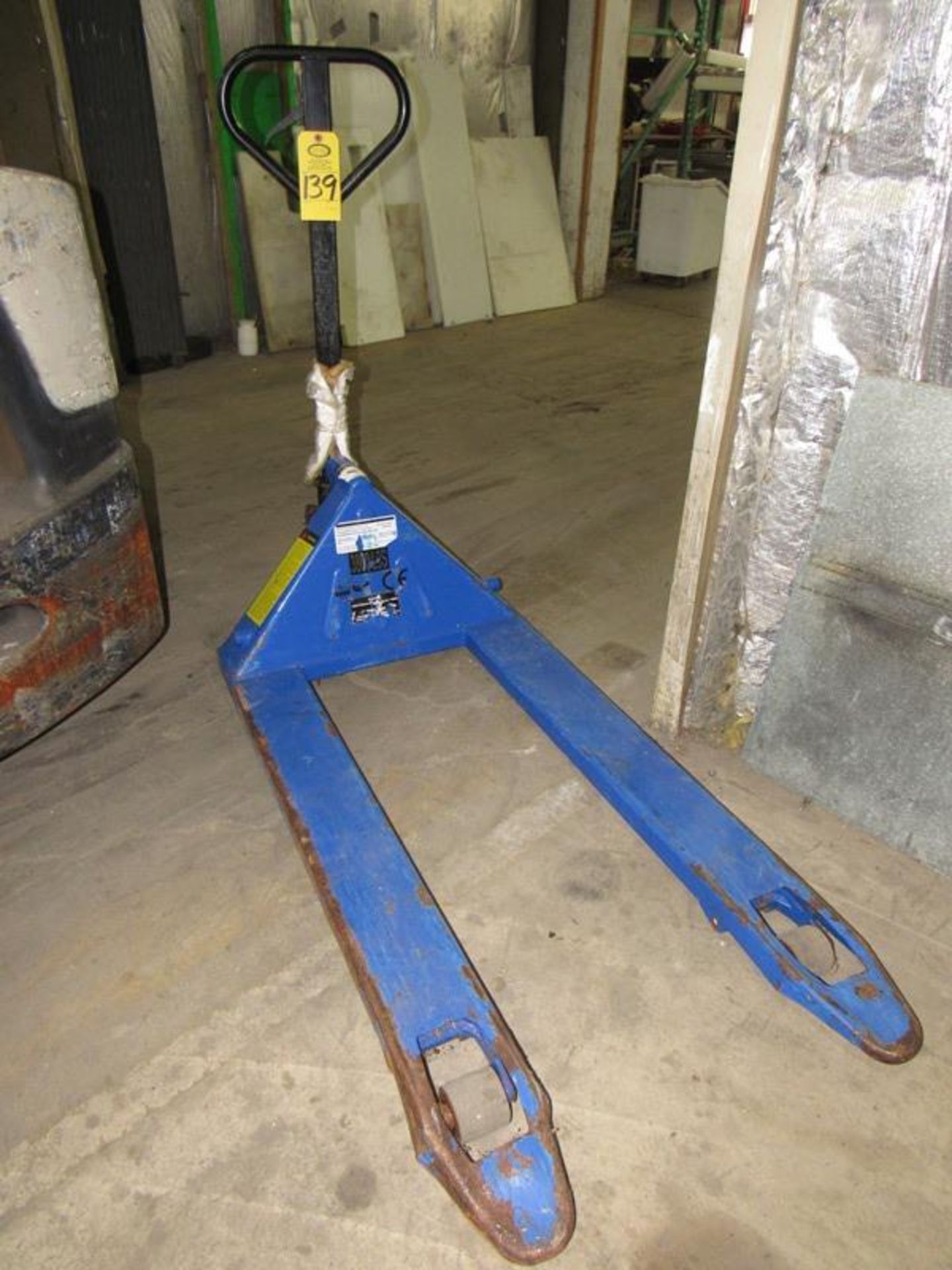 Pallet Jack 3800 Lb. capacity