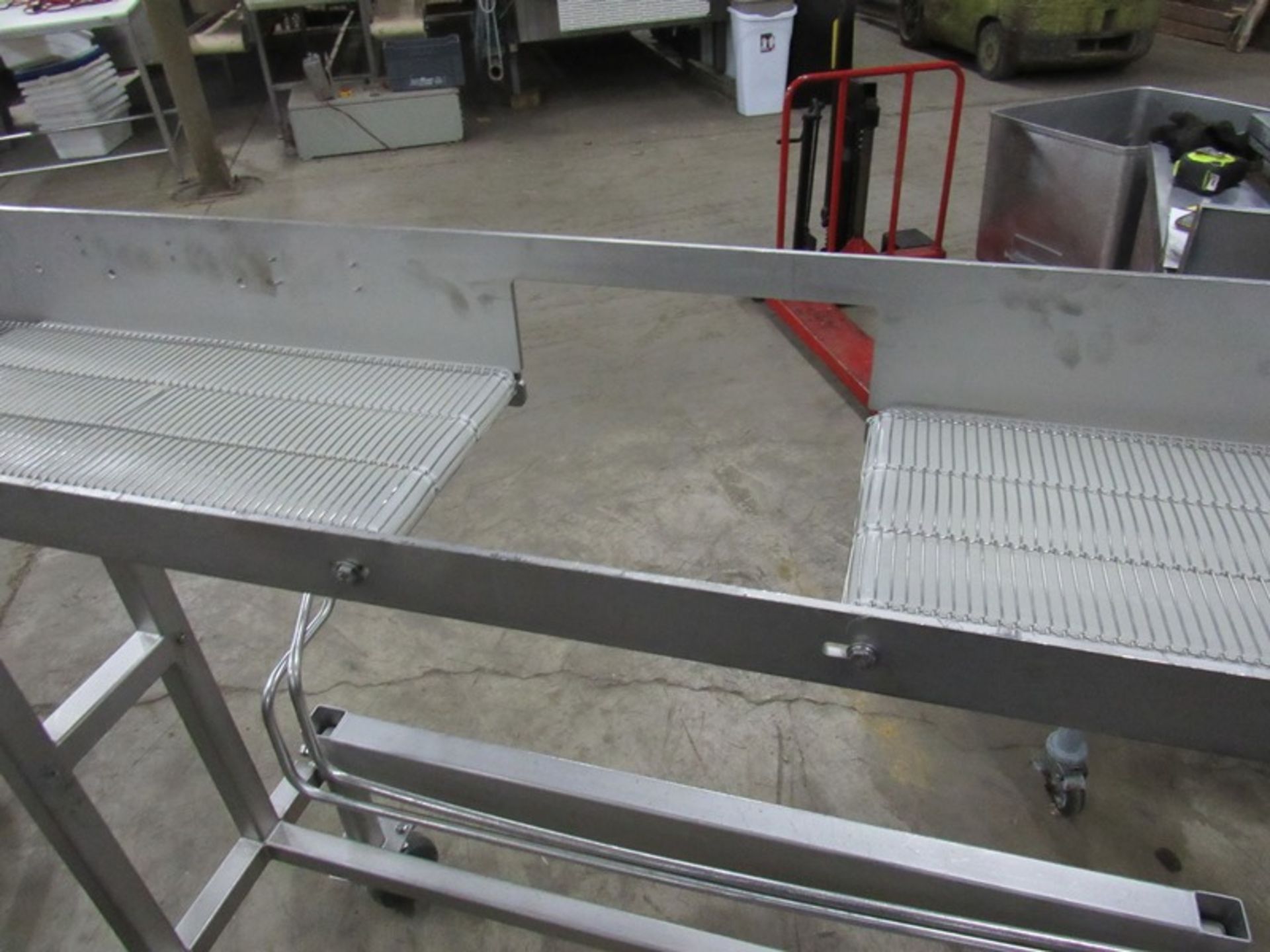 JBT Stainless Steel Conveyor, Ser. #120, 8" W X 5' L split belt, 10" between belts, hydraulic drive - Image 5 of 5
