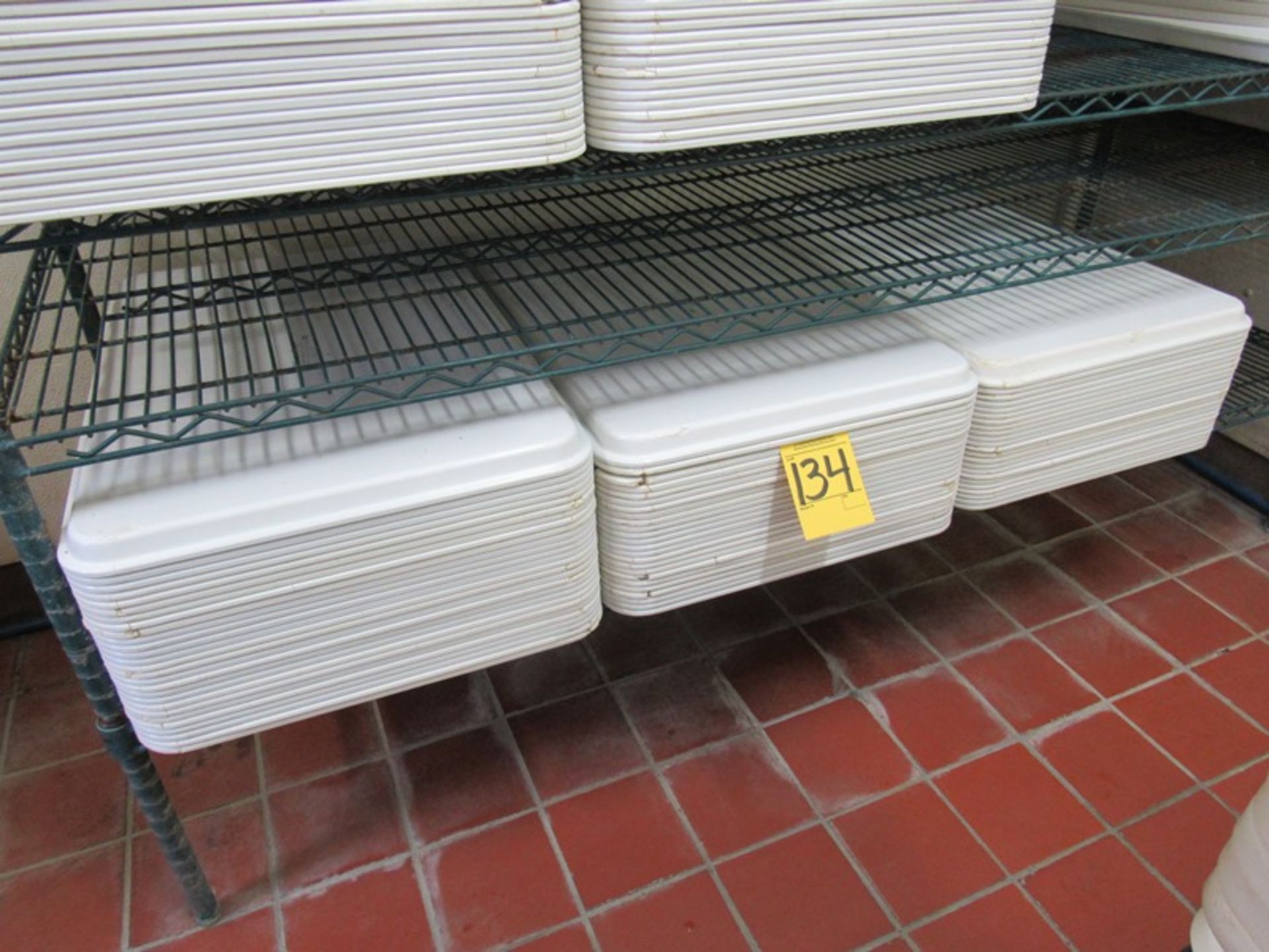 Cambro "Market Tray" Composite 18 X 26 (Required Loading Fee $10.00 - Small Items Will Be Loaded