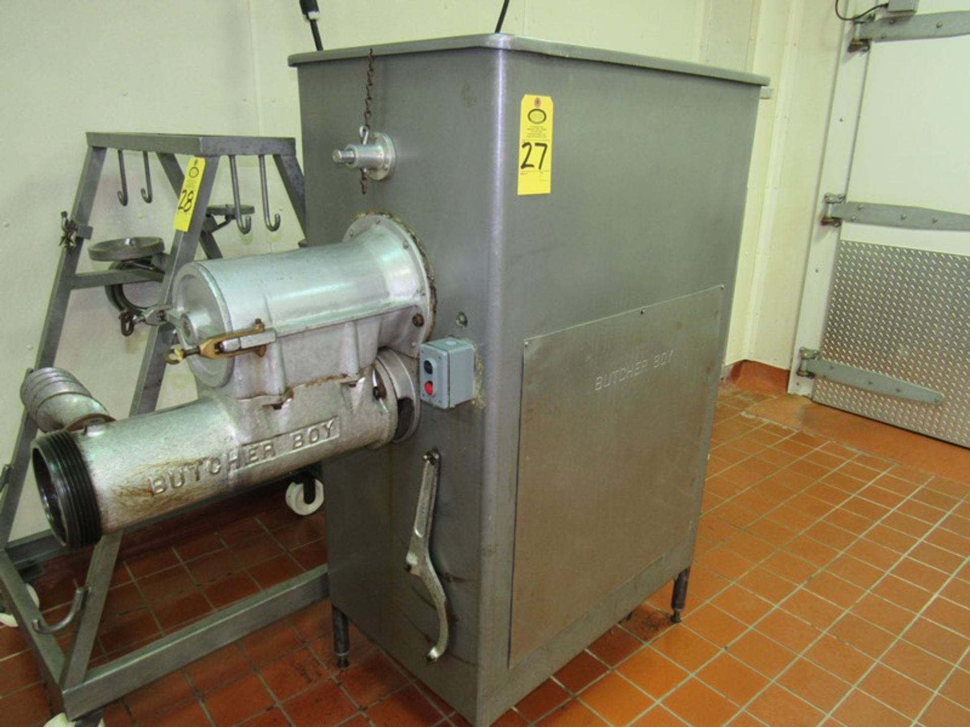 Butcher Boy Mdl. AU56 Grinder, 6" head, top agitation, 220 volts, 3 phase, with (2) plates and