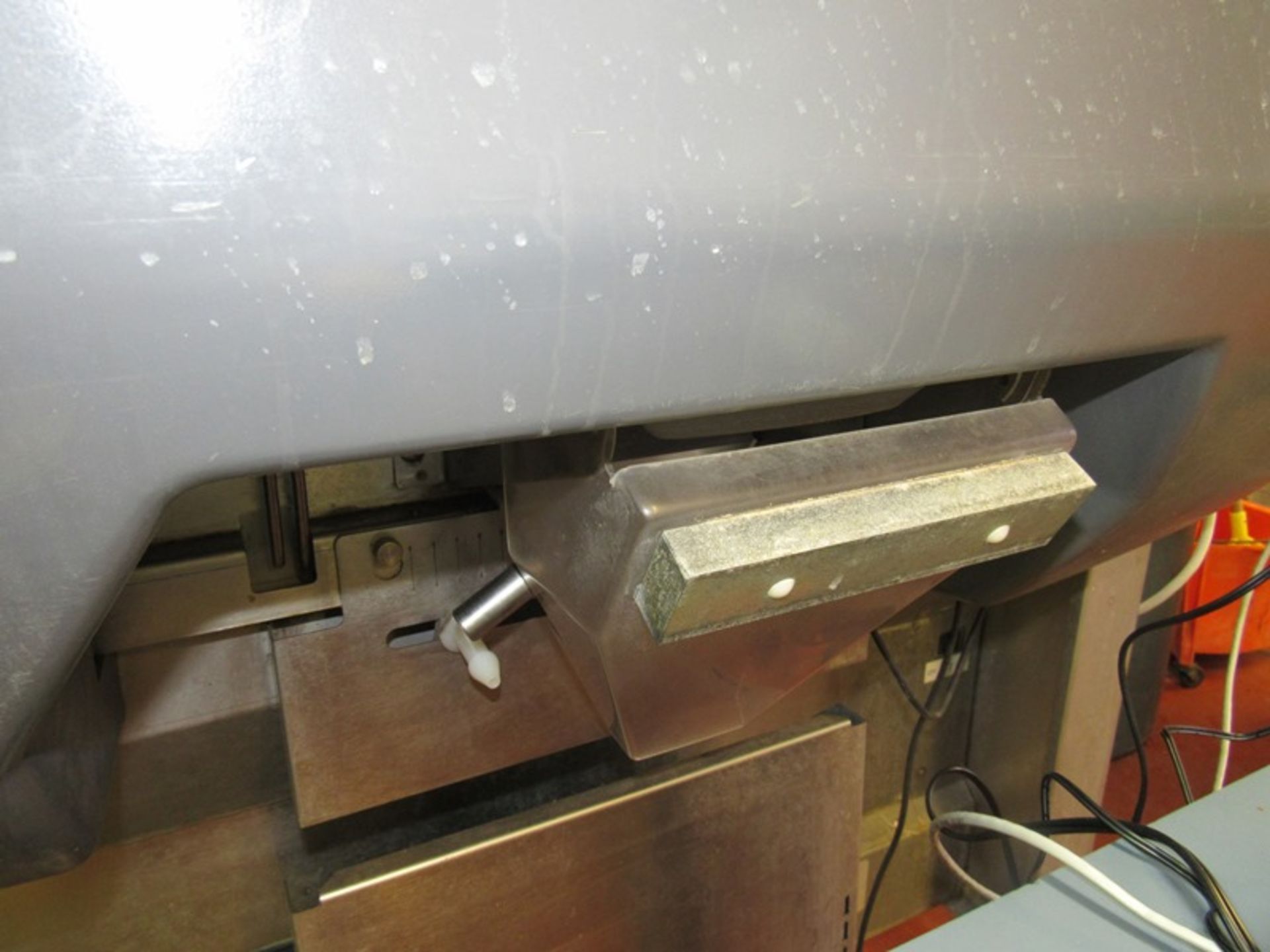 Hoshikazi Ice Maker, 4' W X 2' D X 26" T with Follett Mdl. DB1000 Ice Bin with dispenser, 220 volts, - Image 4 of 5