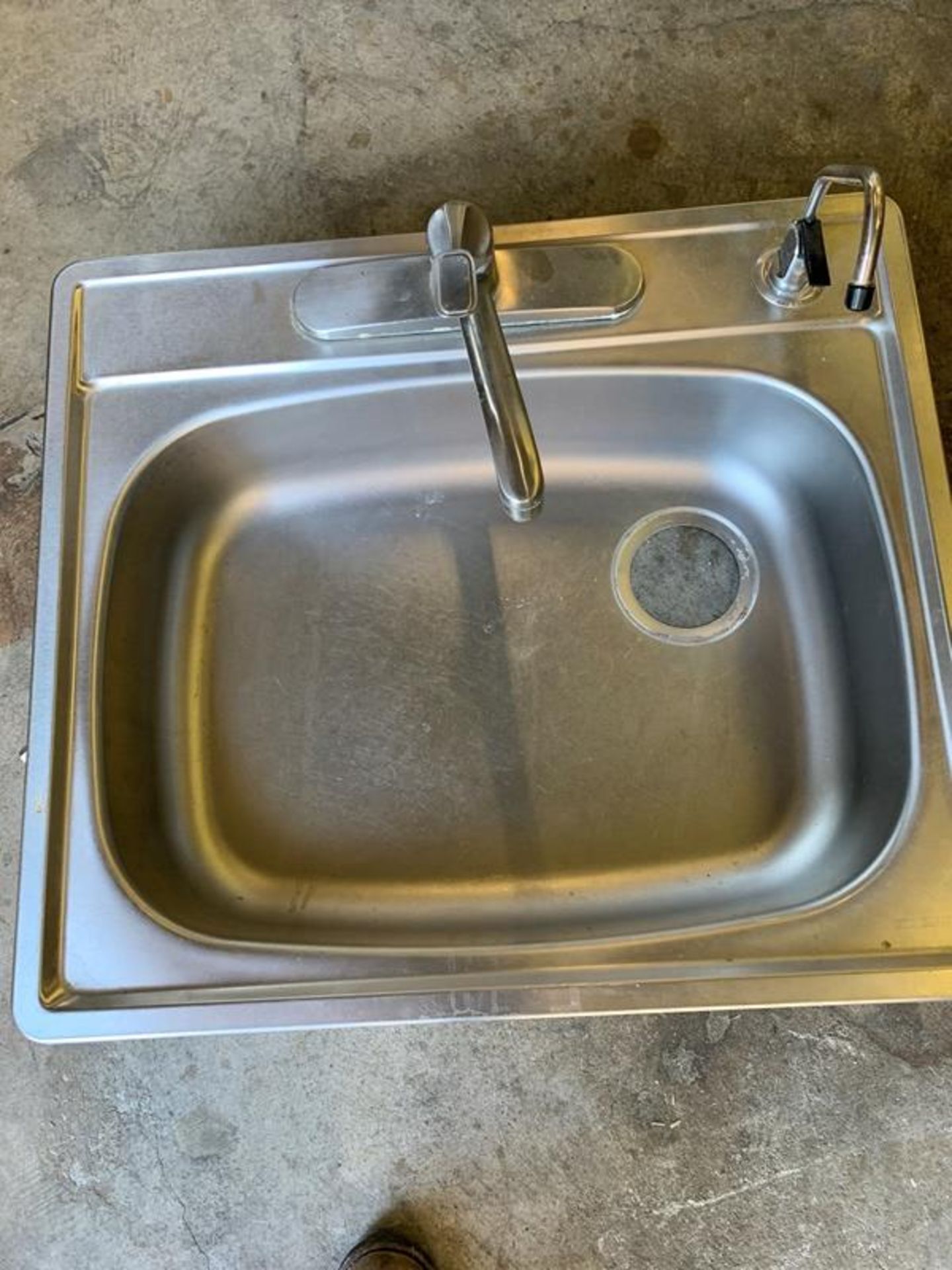 Lot of (3) Stainless Steel Sinks,(1) double tub 22" W X 33" L (dented), (1) single tub 22" W X 26" L