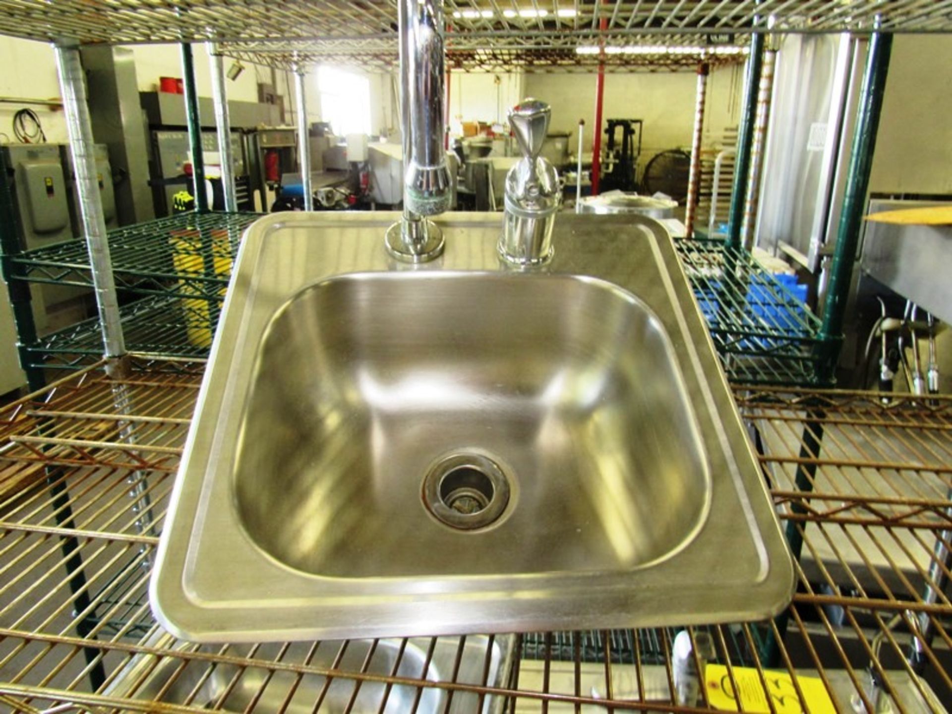 Lot of (3) Stainless Steel Sinks,(1) double tub 22" W X 33" L (dented), (1) single tub 22" W X 26" L - Image 4 of 5