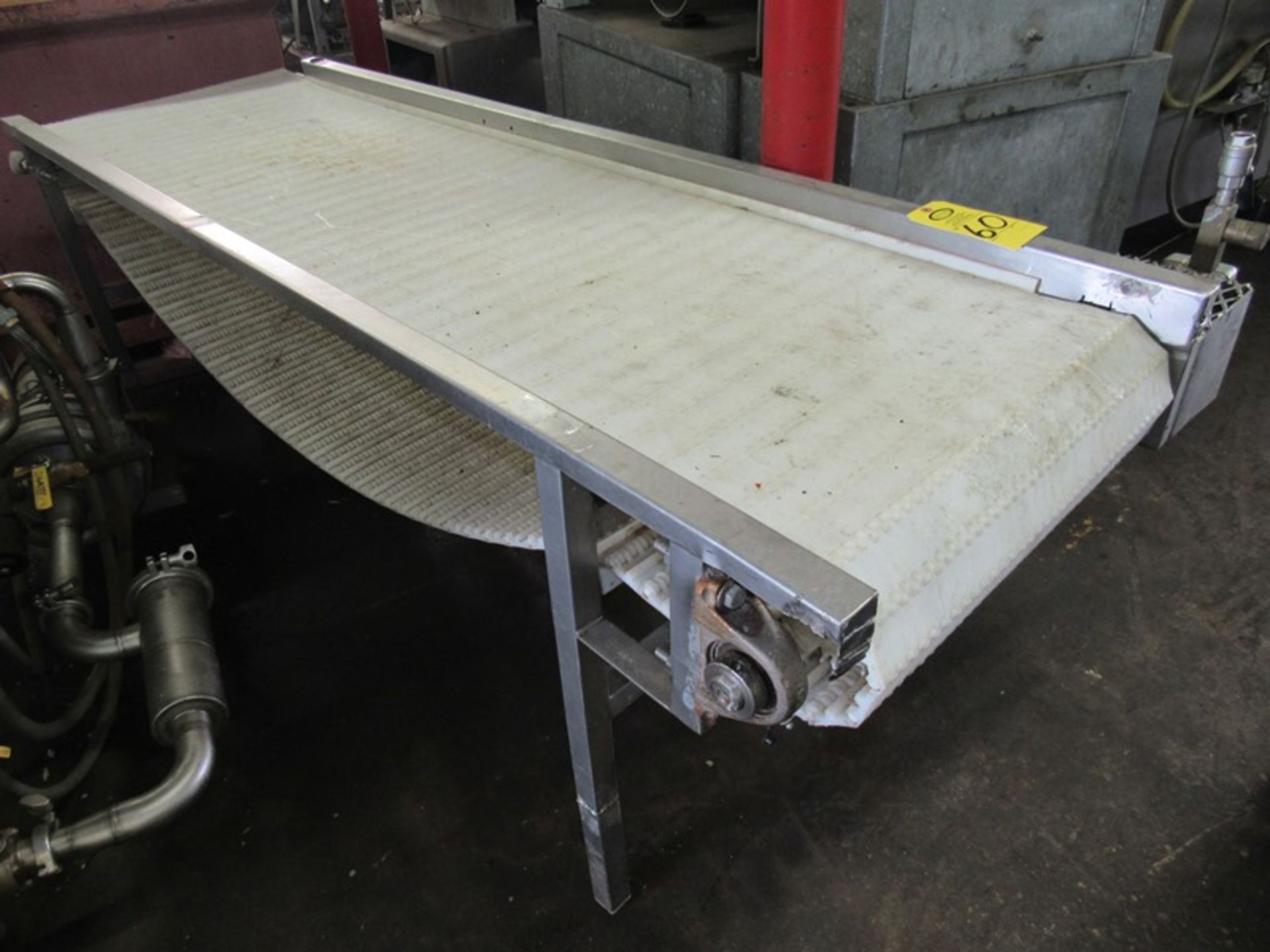 Conveyor, 24" W X 7' L plastic belt, hydraulic drive - Image 3 of 3