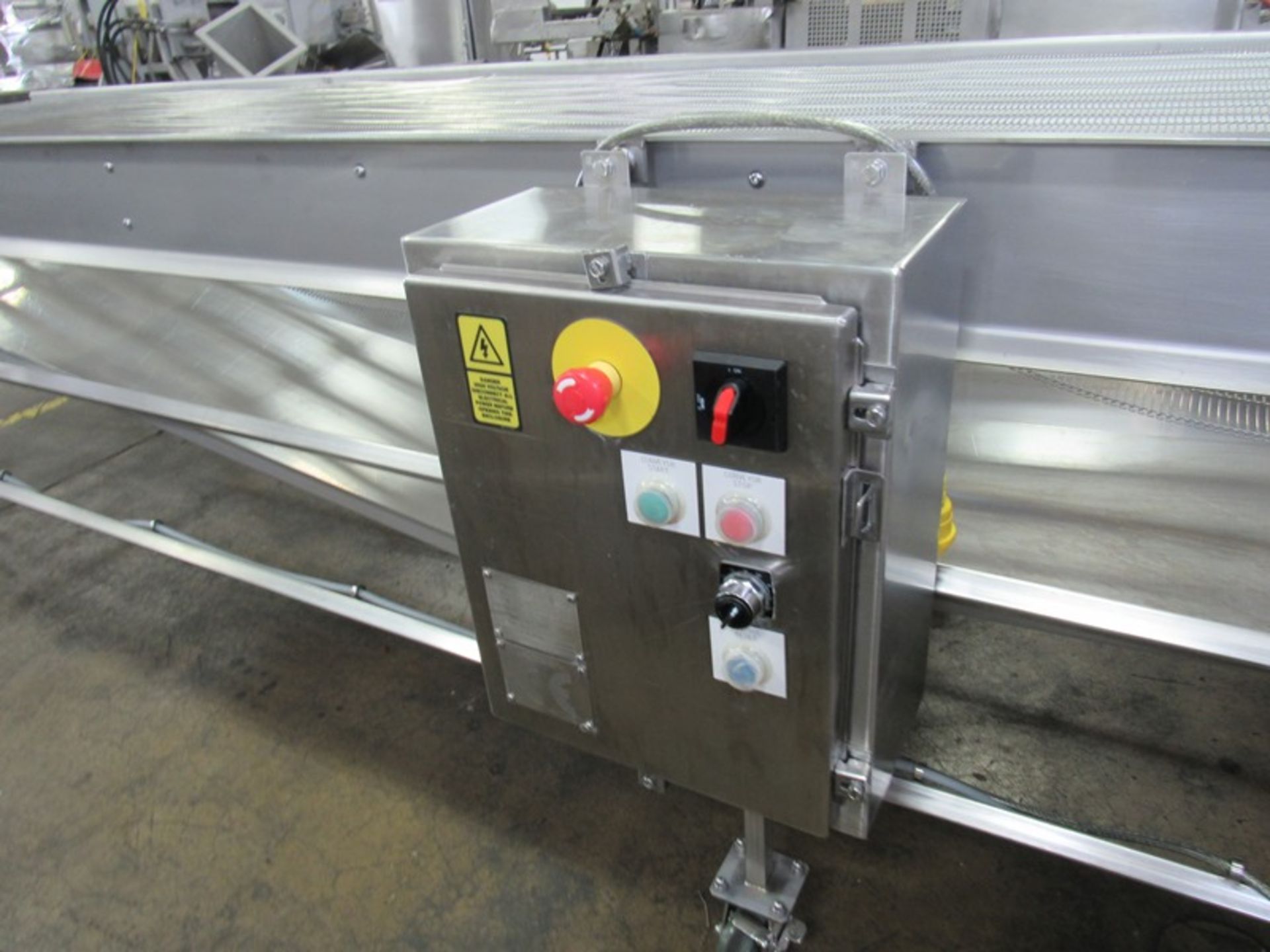 Portable Stainless Steel Conveyor, 40" W X 21' L, stainless steel ladder chain belt with drip pan, - Image 5 of 5