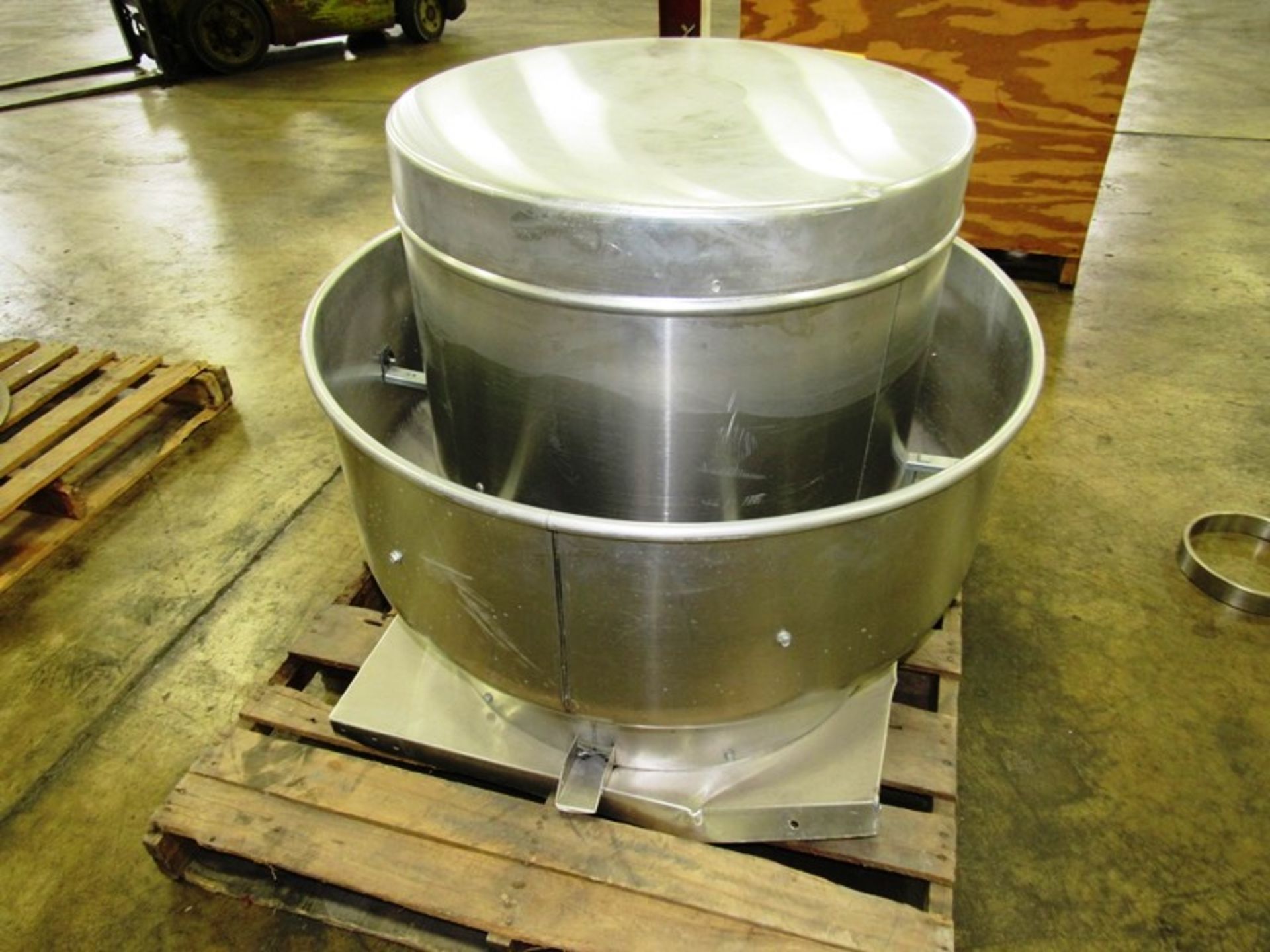 Dayton Mdl. 4HZ576 Stainless Steel Rooftop Exhaust, 36" Dia. X 30" base, Ser. #14494684 - Image 2 of 2