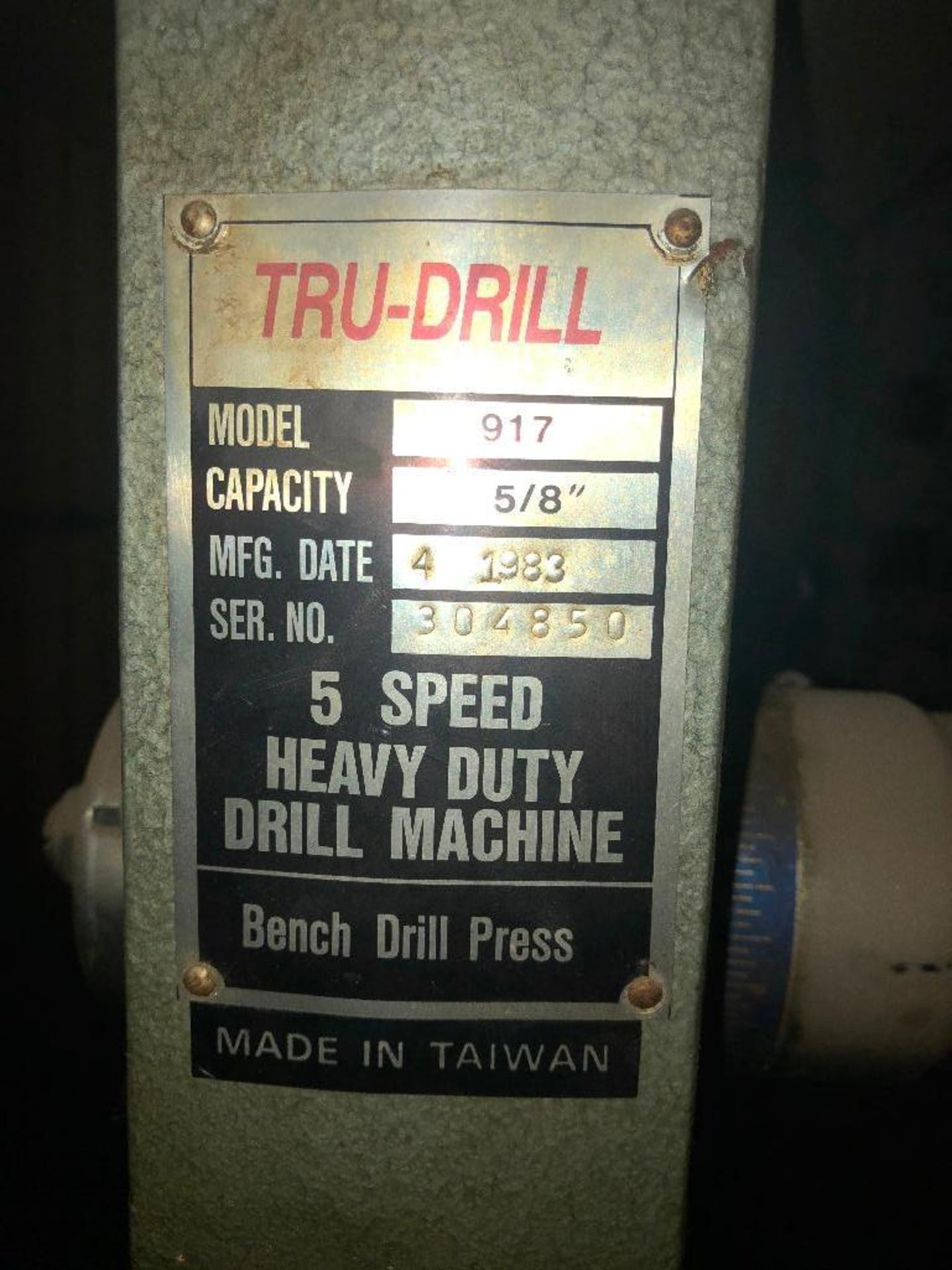 DESCRIPTION: TRU DRILL 917 FIVE SPEED HEAVY DUTY DRILL MACHINE BRAND / MODEL: TRU-DRILL 917 ADDITION - Image 3 of 5