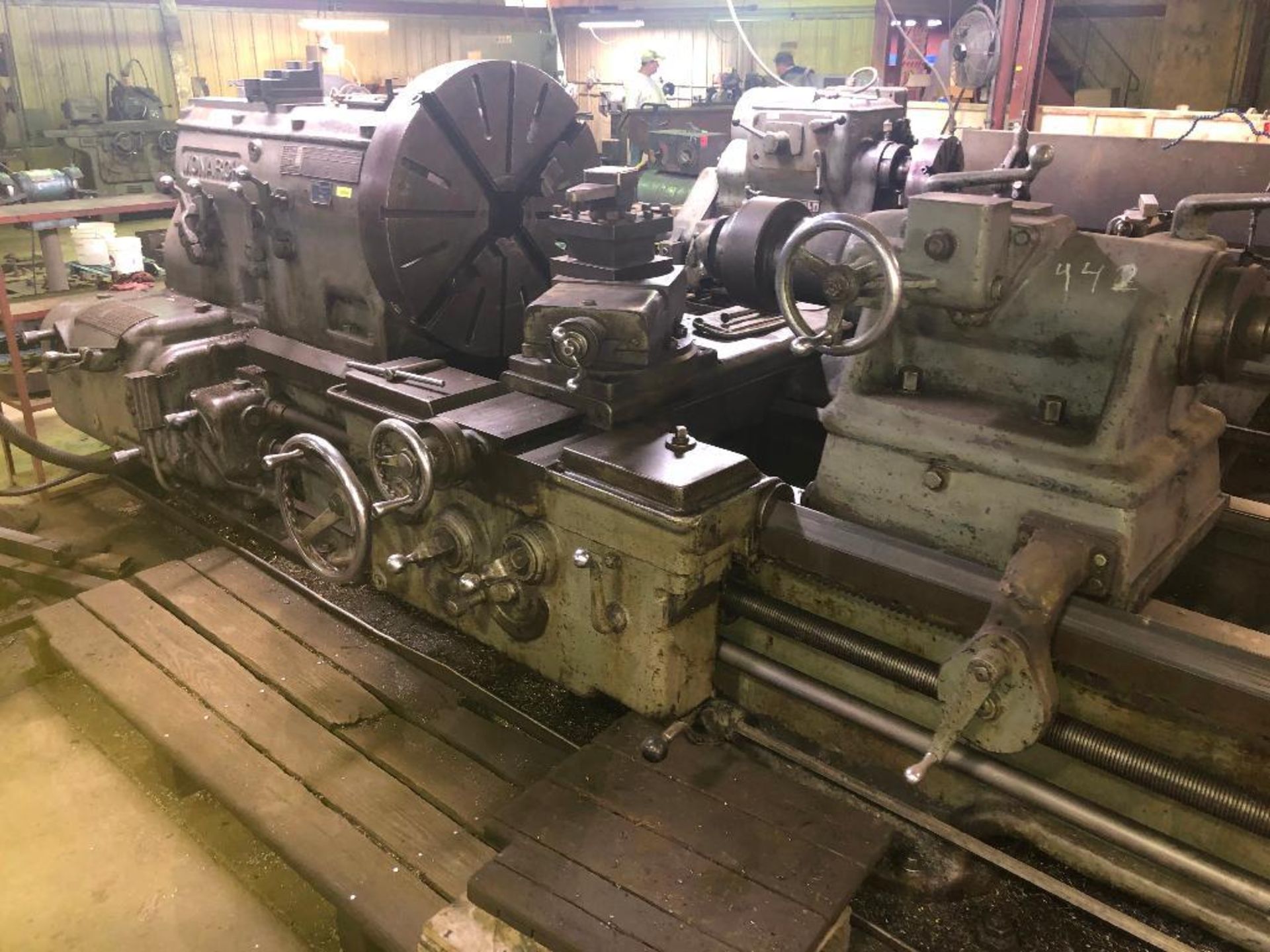 DESCRIPTION: MONARCH LATHE BRAND / MODEL: MONARCH ADDITIONAL INFORMATION: 36" SWING, 108" CENTERS, 6 - Image 2 of 17